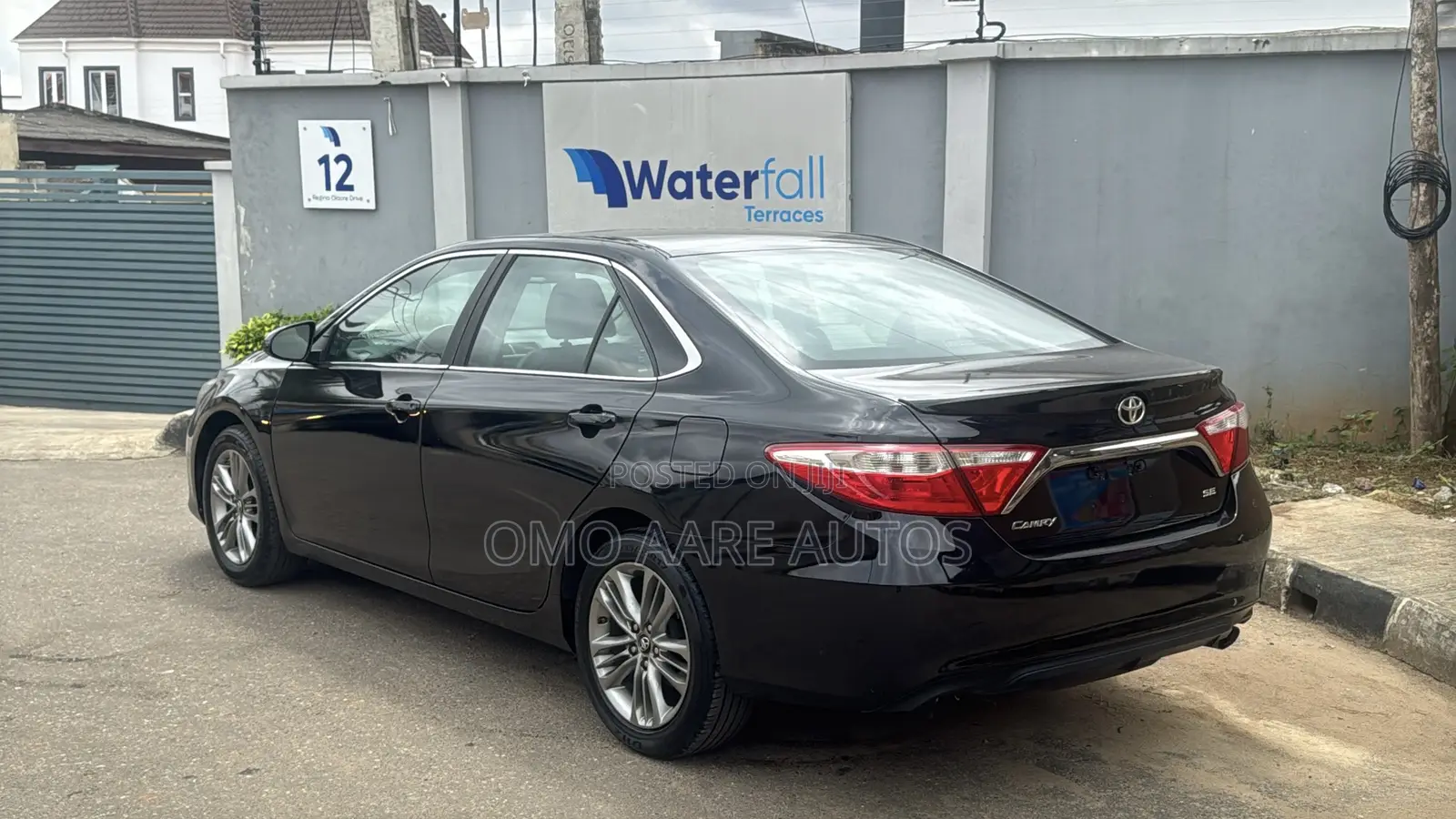 Toyota Camry SE 4dr Sedan (2.5L 4cyl 6A) 2017 Black