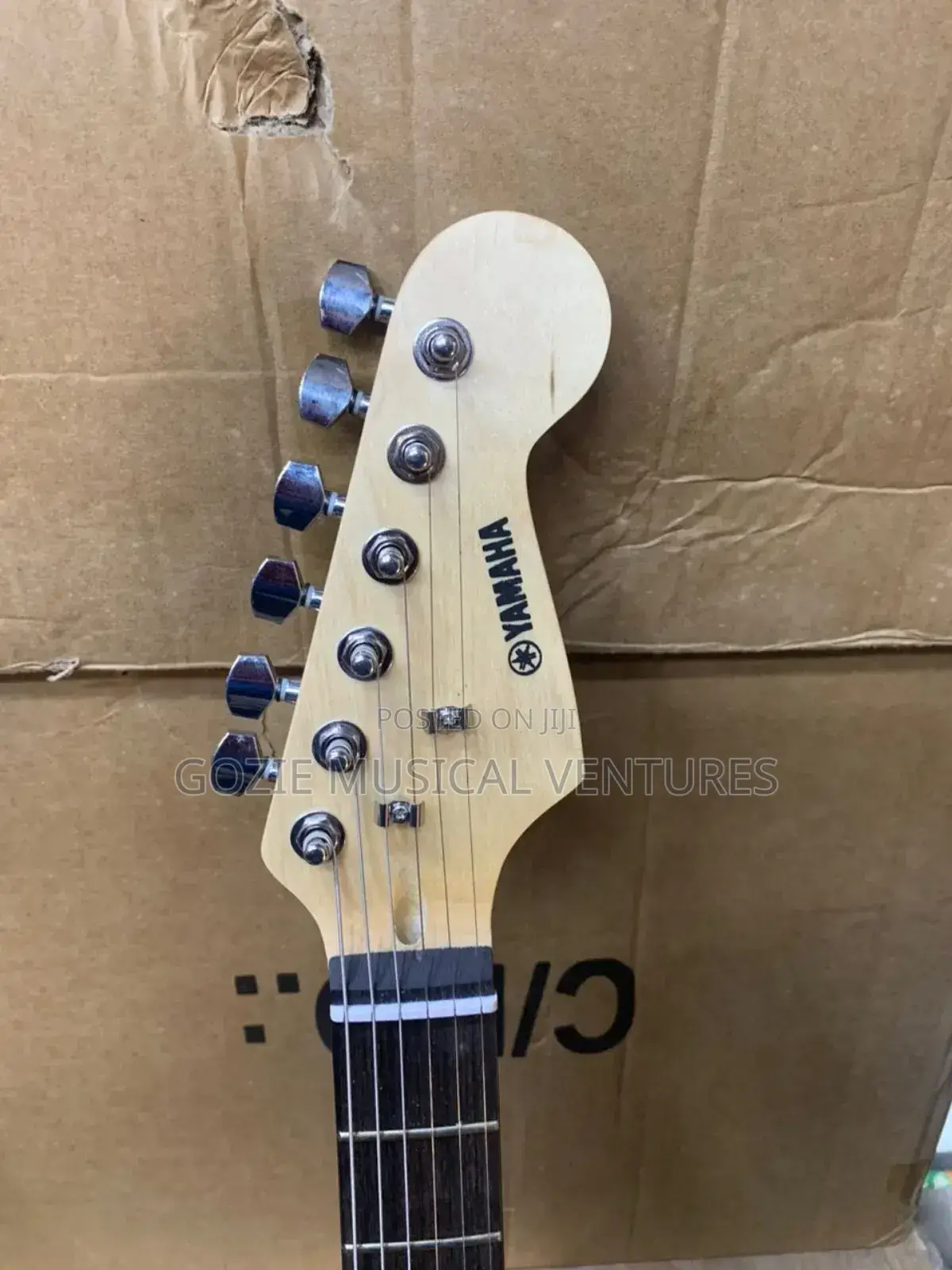 Yamaha Lead Guitar 6 String