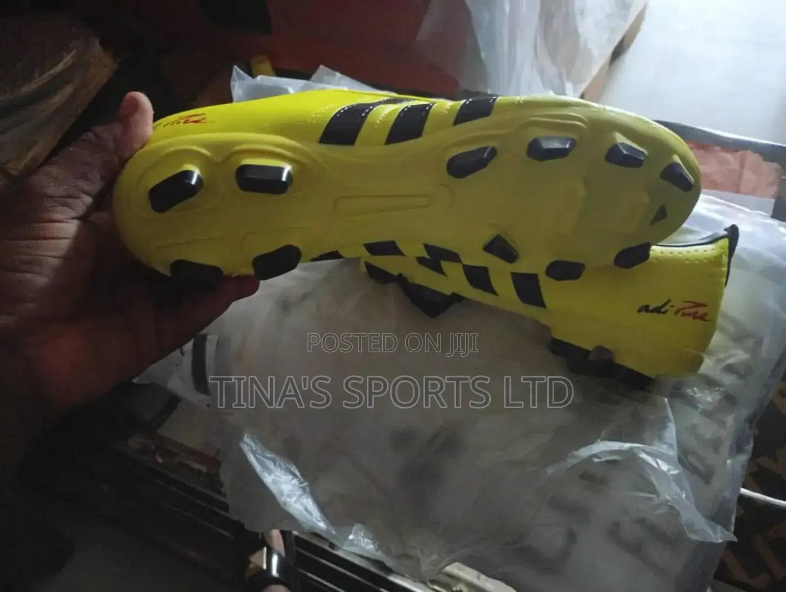 Adult Soccer Boot