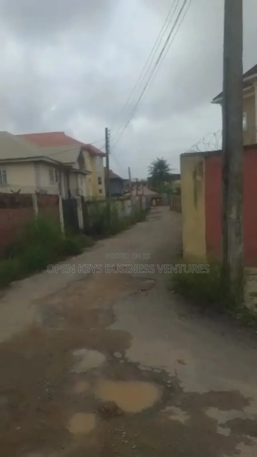 900sqm of Well Fenced and Gated Land at New Bodija