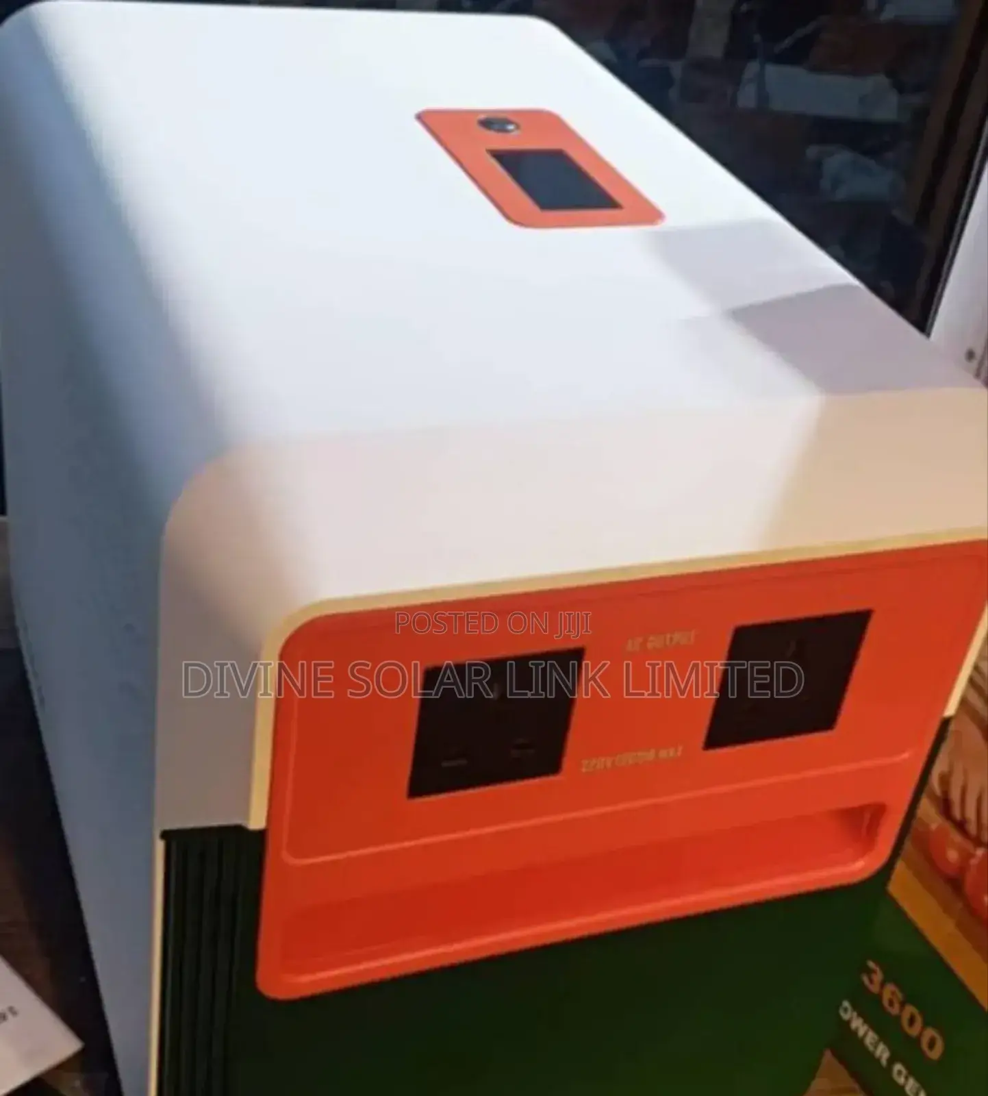 3.6kwh Solar Generator and Panels With 1year