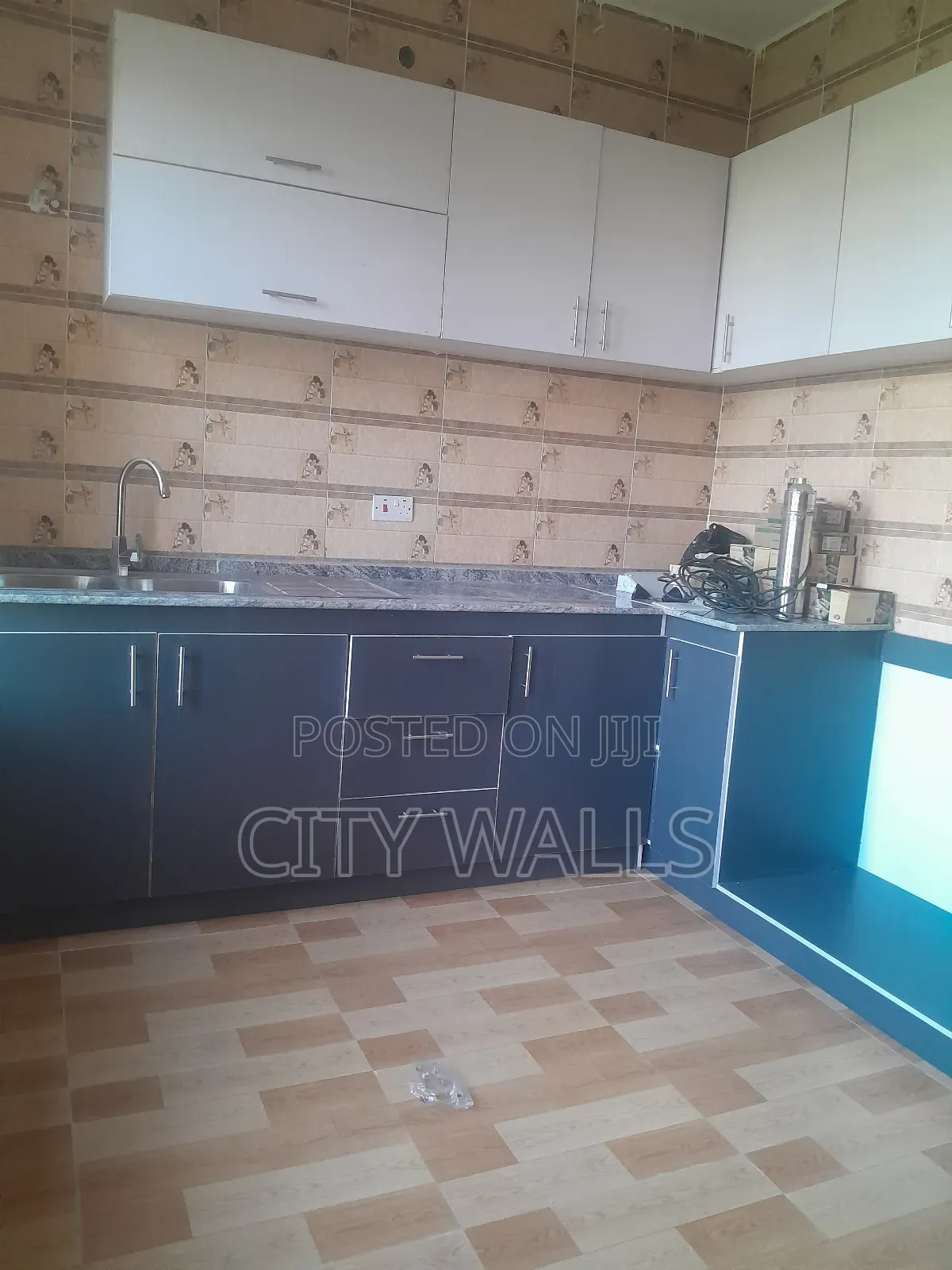 3bdrm Block of Flats in Ado / Ajah for rent