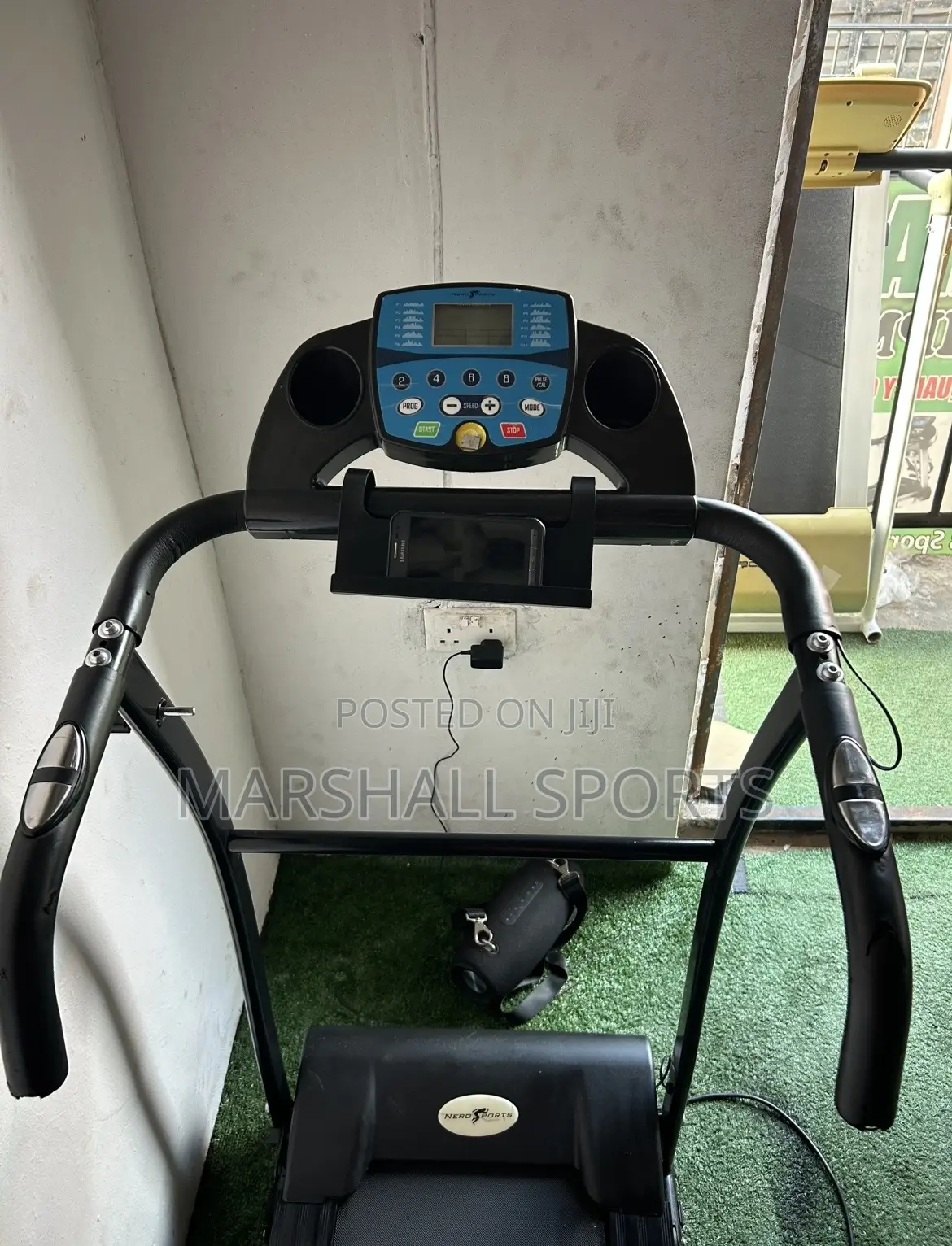 Nero Sport Treadmill