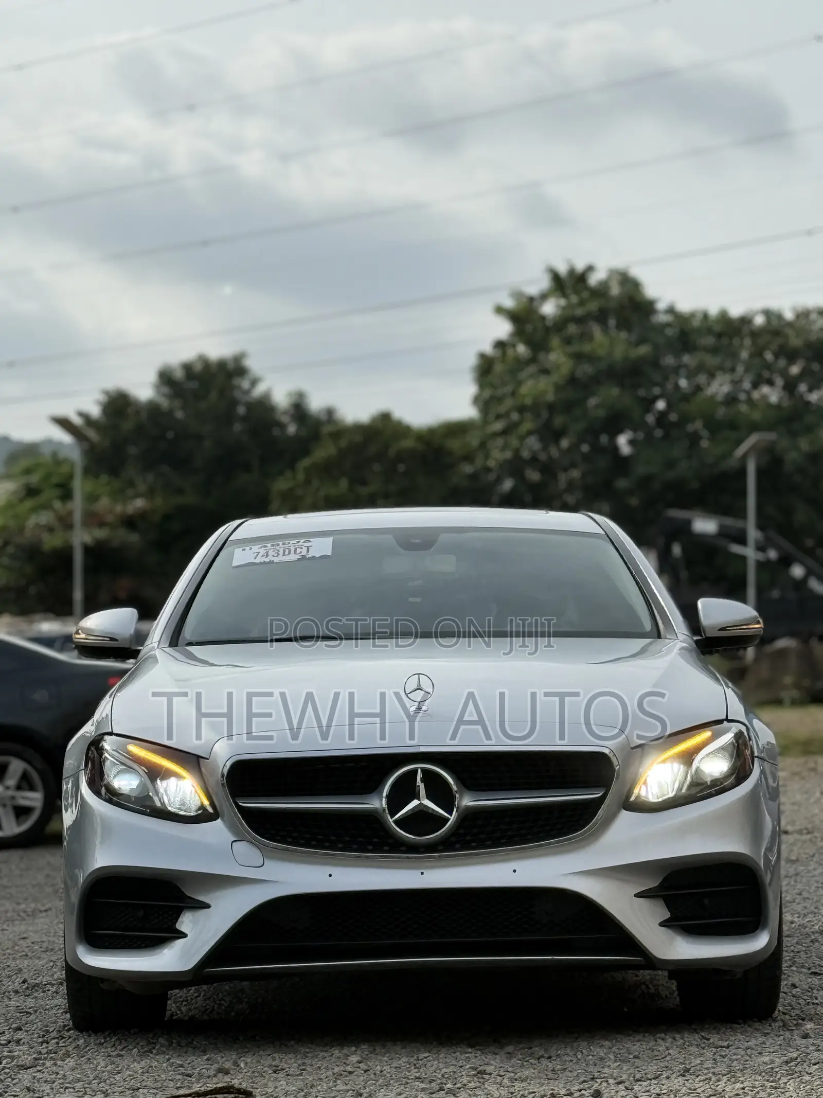 Mercedes-Benz E300 Base RWD Sedan (2.0L 4cyl 9A) 2017 Silver