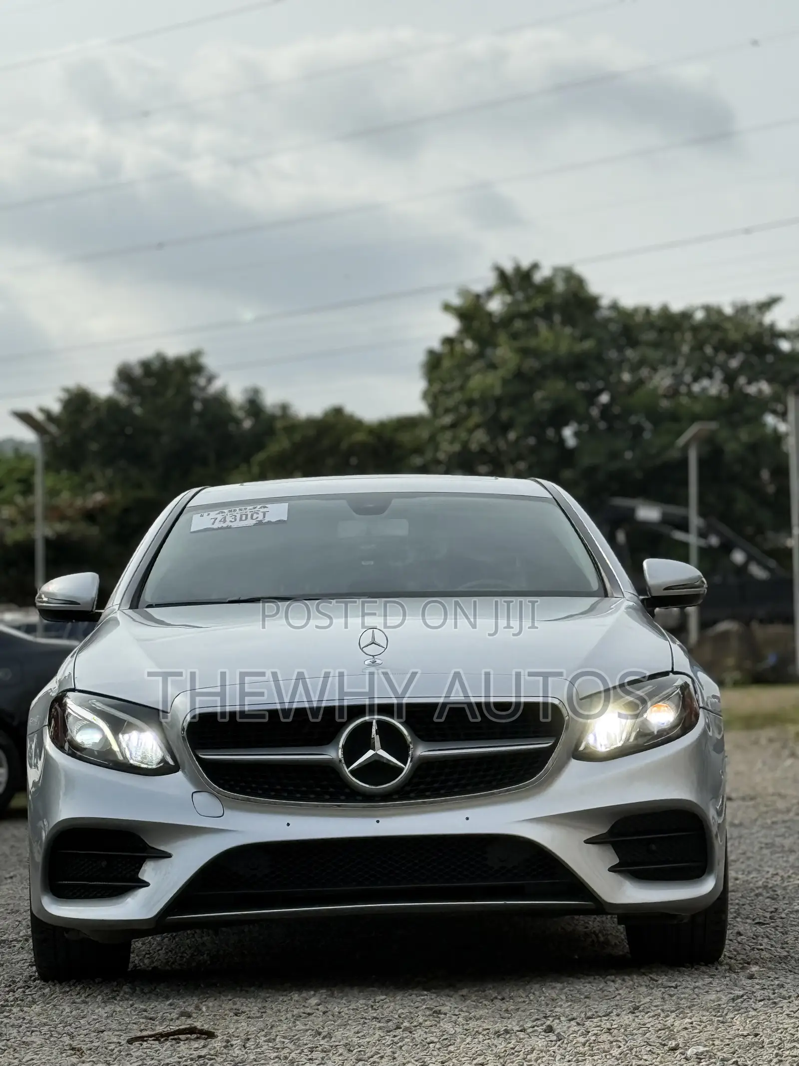 Mercedes-Benz E300 Base RWD Sedan (2.0L 4cyl 9A) 2017 Silver