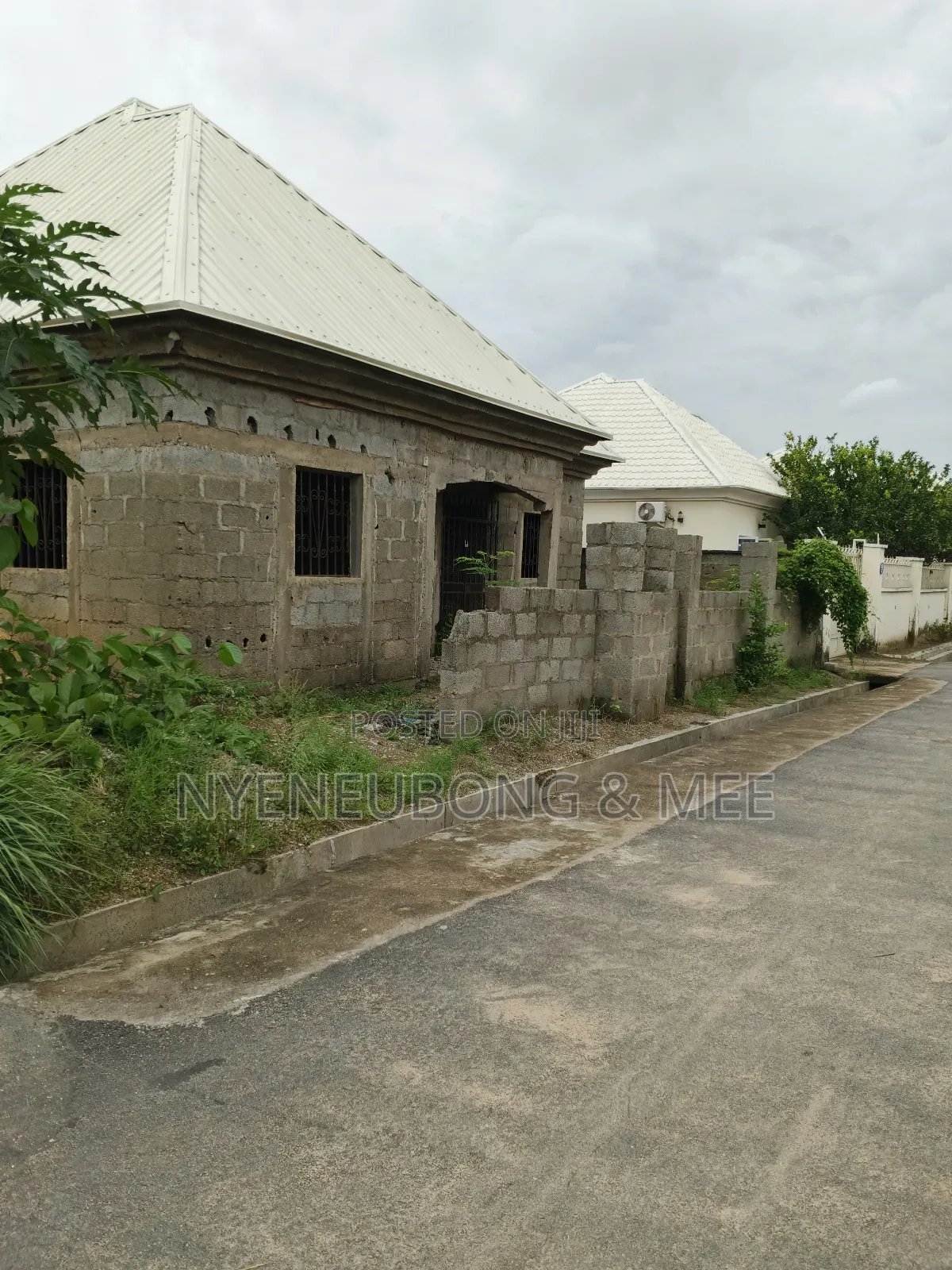 3bdrm Bungalow in Master Key Estate, Karu for sale