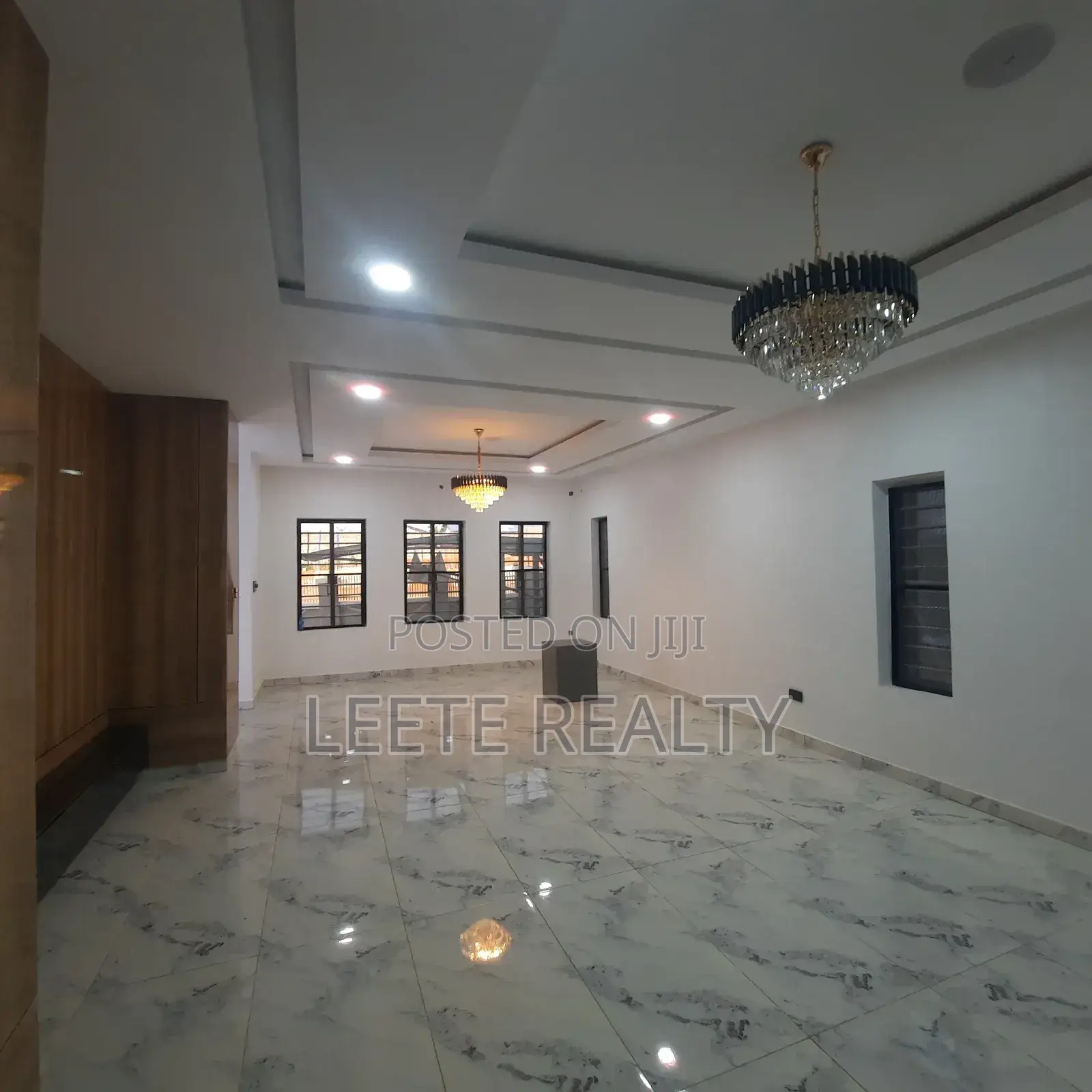 5bdrm Duplex in Wuye for sale