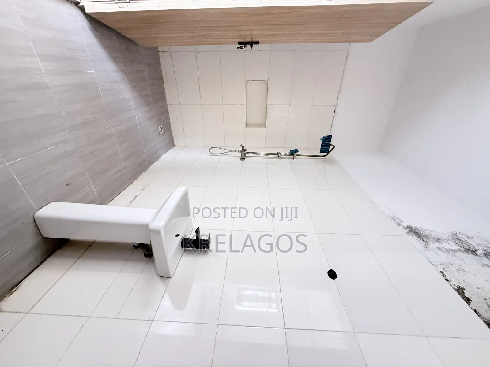 2bdrm Apartment in Ikate for sale