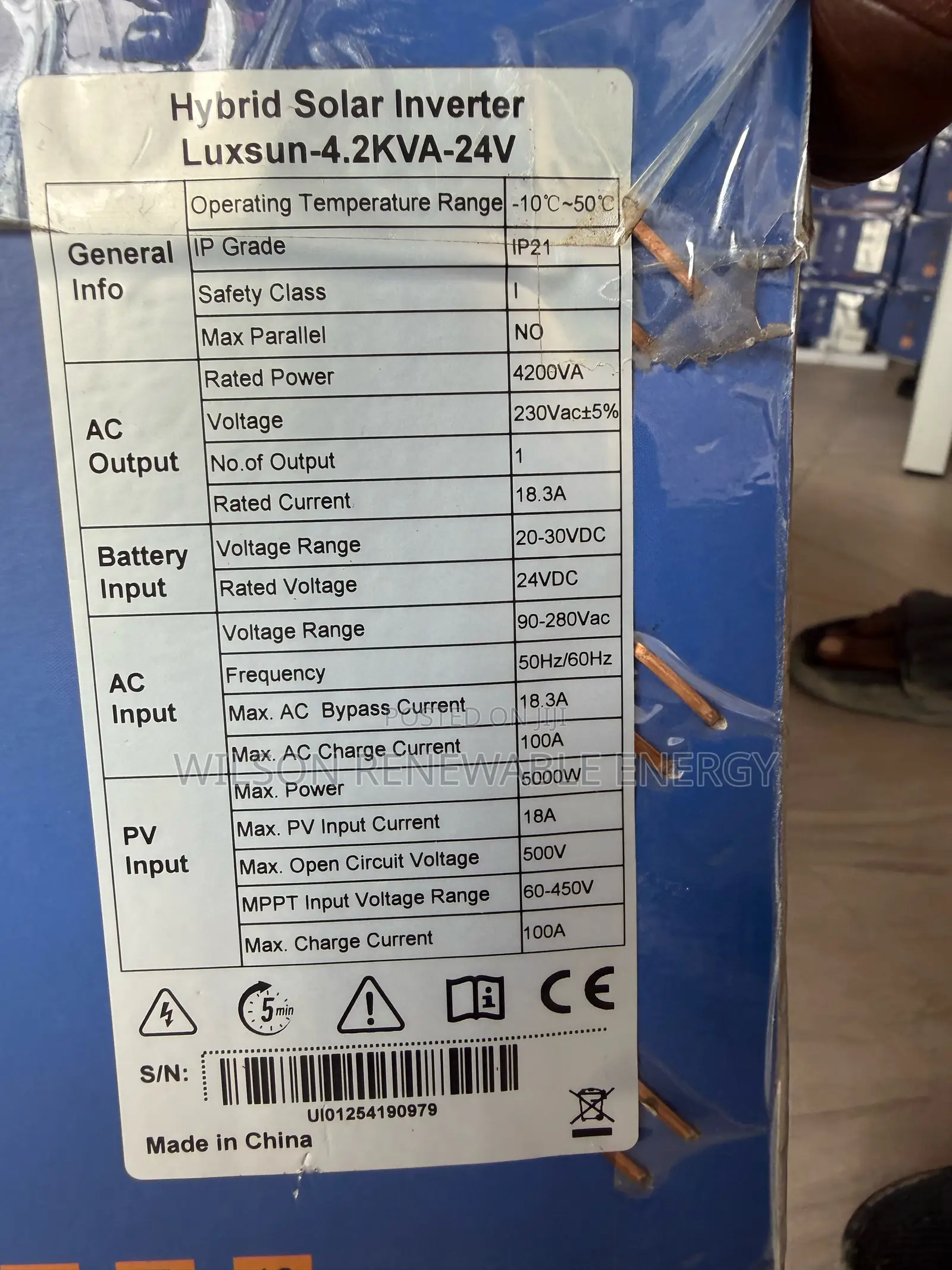 4.2kw 24v Luxsun Hybrid Inverter