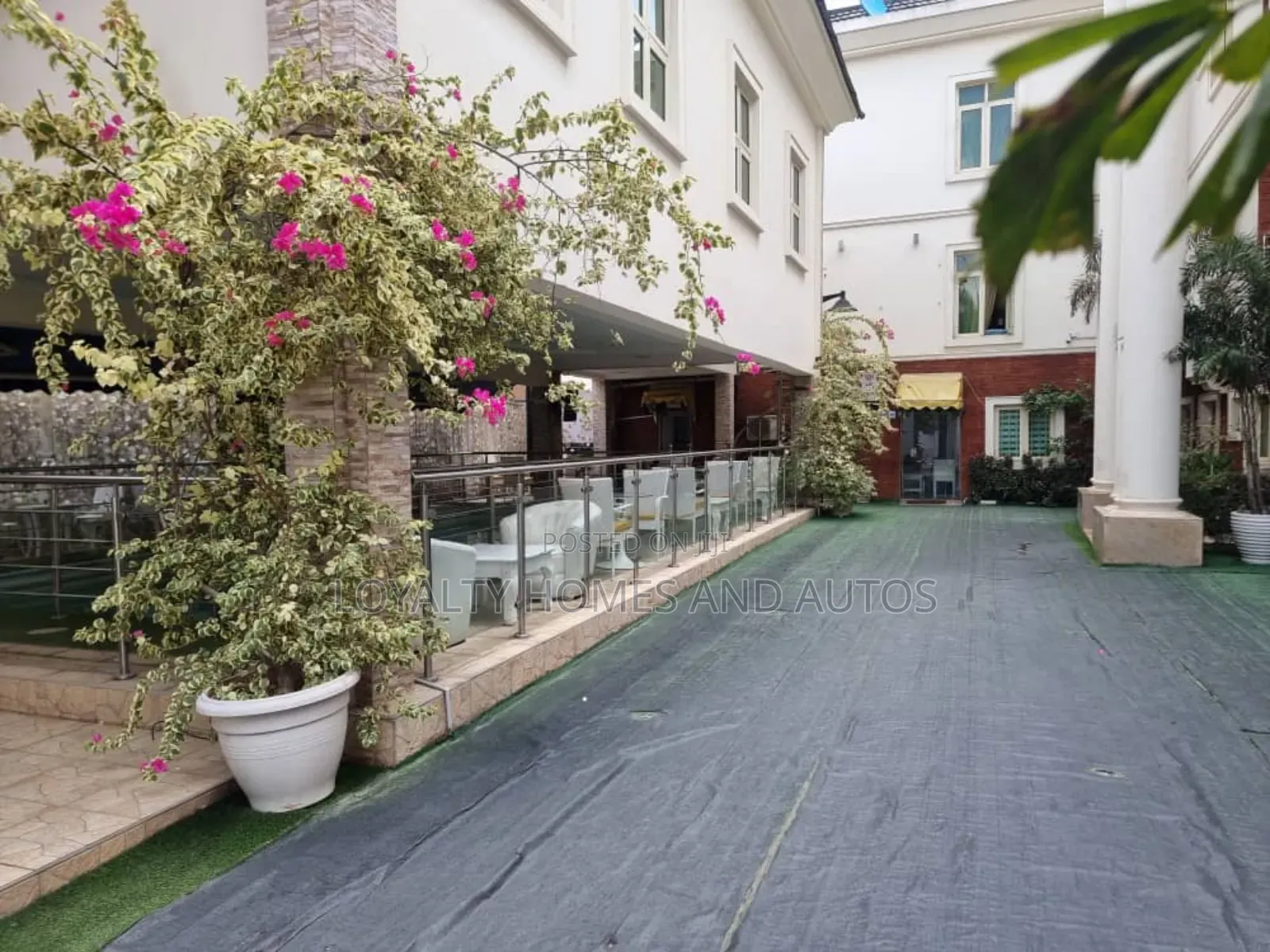 Hotel for Outright Sale in Ikeja Gra Lagos