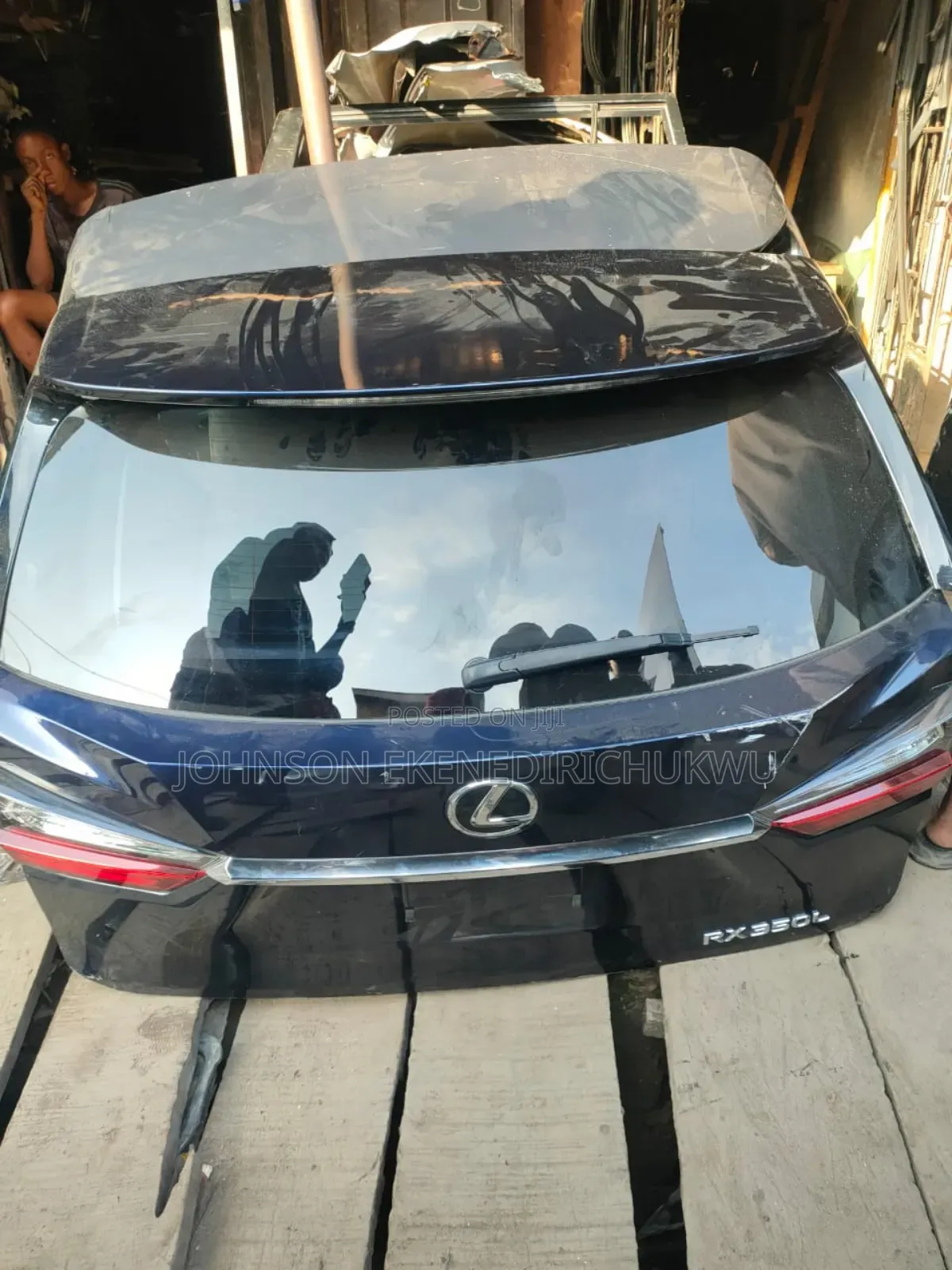 Lexus Booth Rx350 2020 L