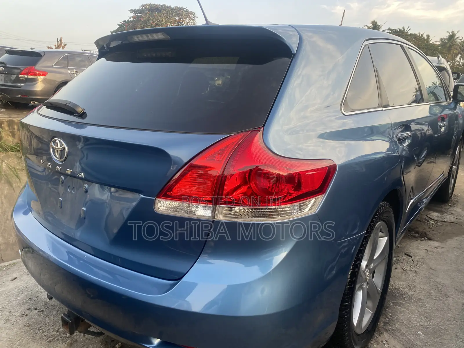 Toyota Venza V6 AWD 2010 Blue