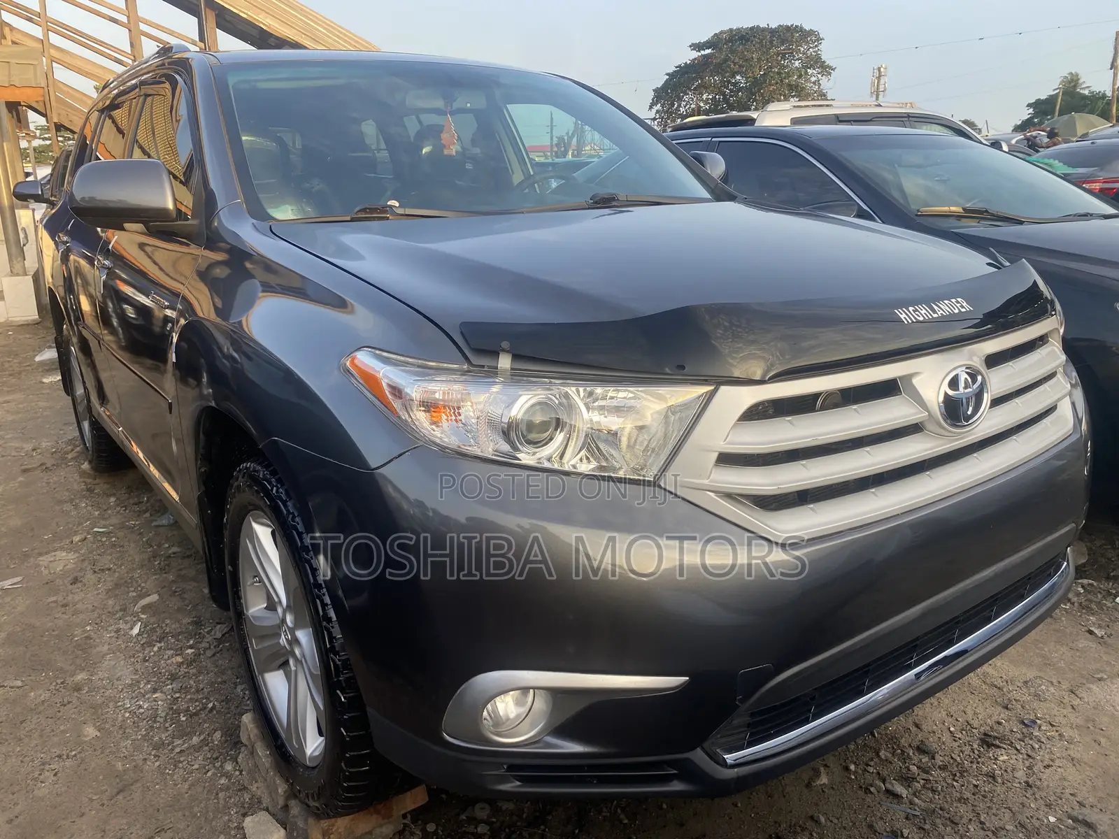 Toyota Highlander Limited 3.5l 4WD 2013 Gray