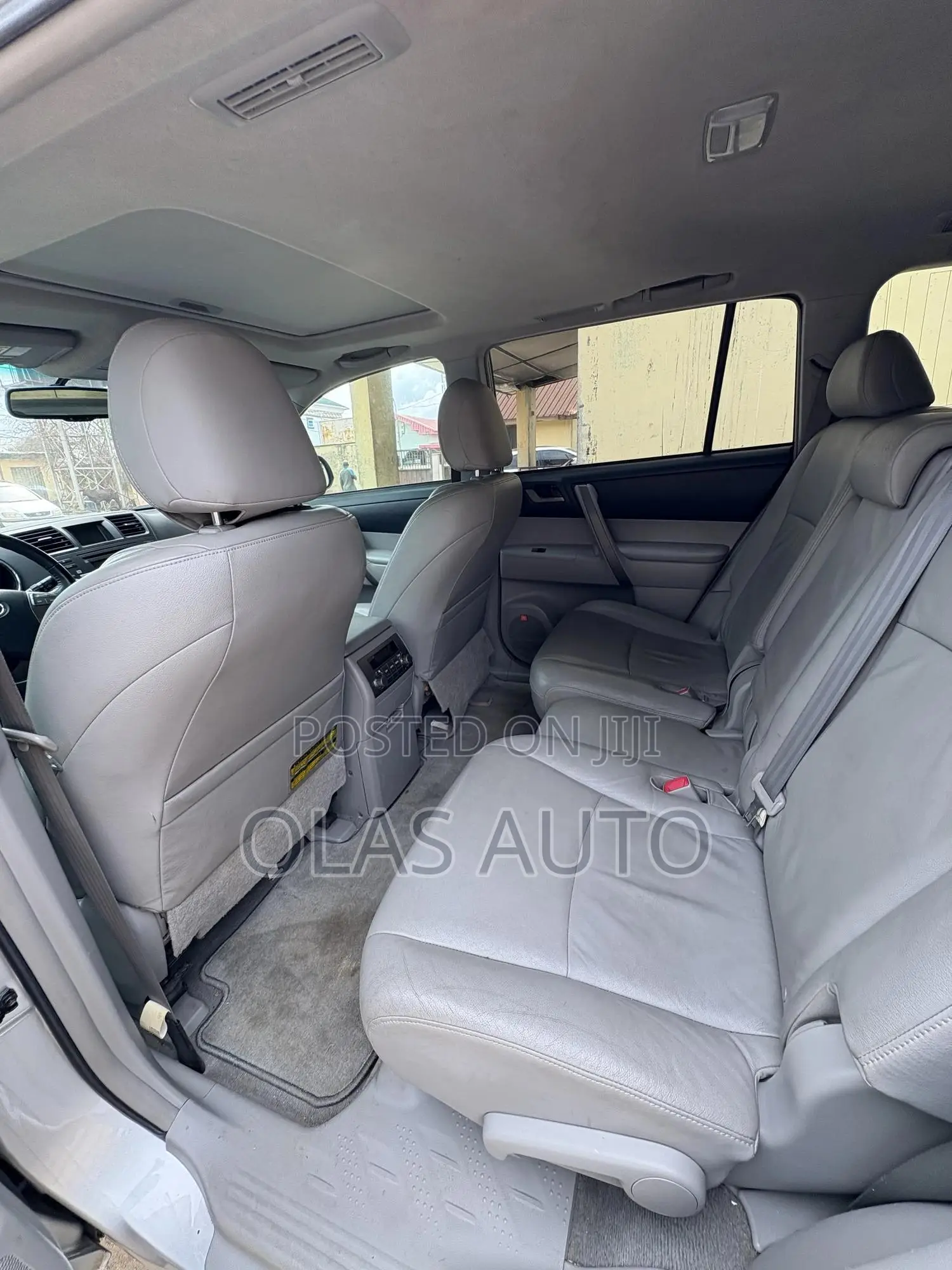Toyota Highlander 2010 Silver