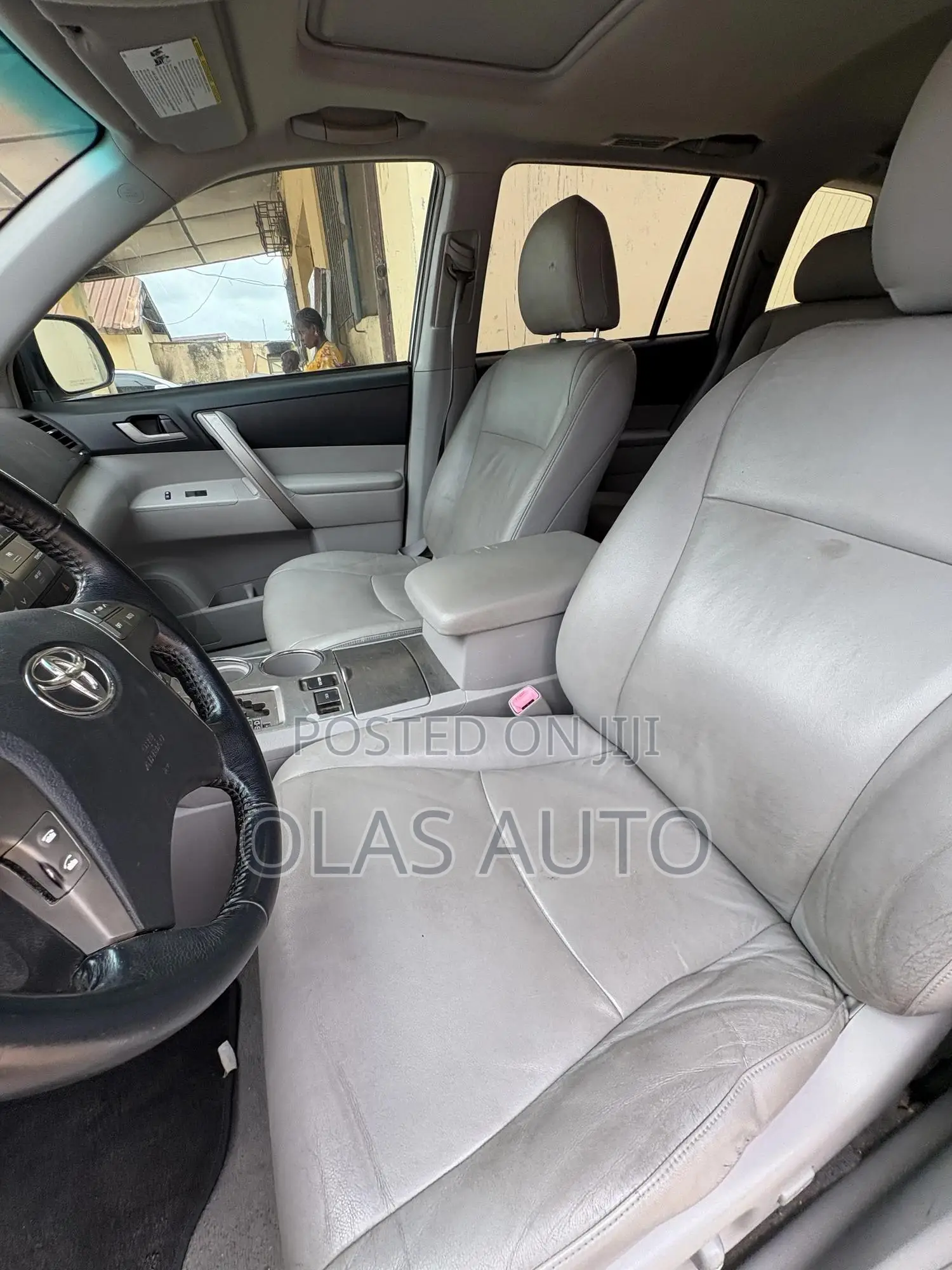 Toyota Highlander 2010 Silver