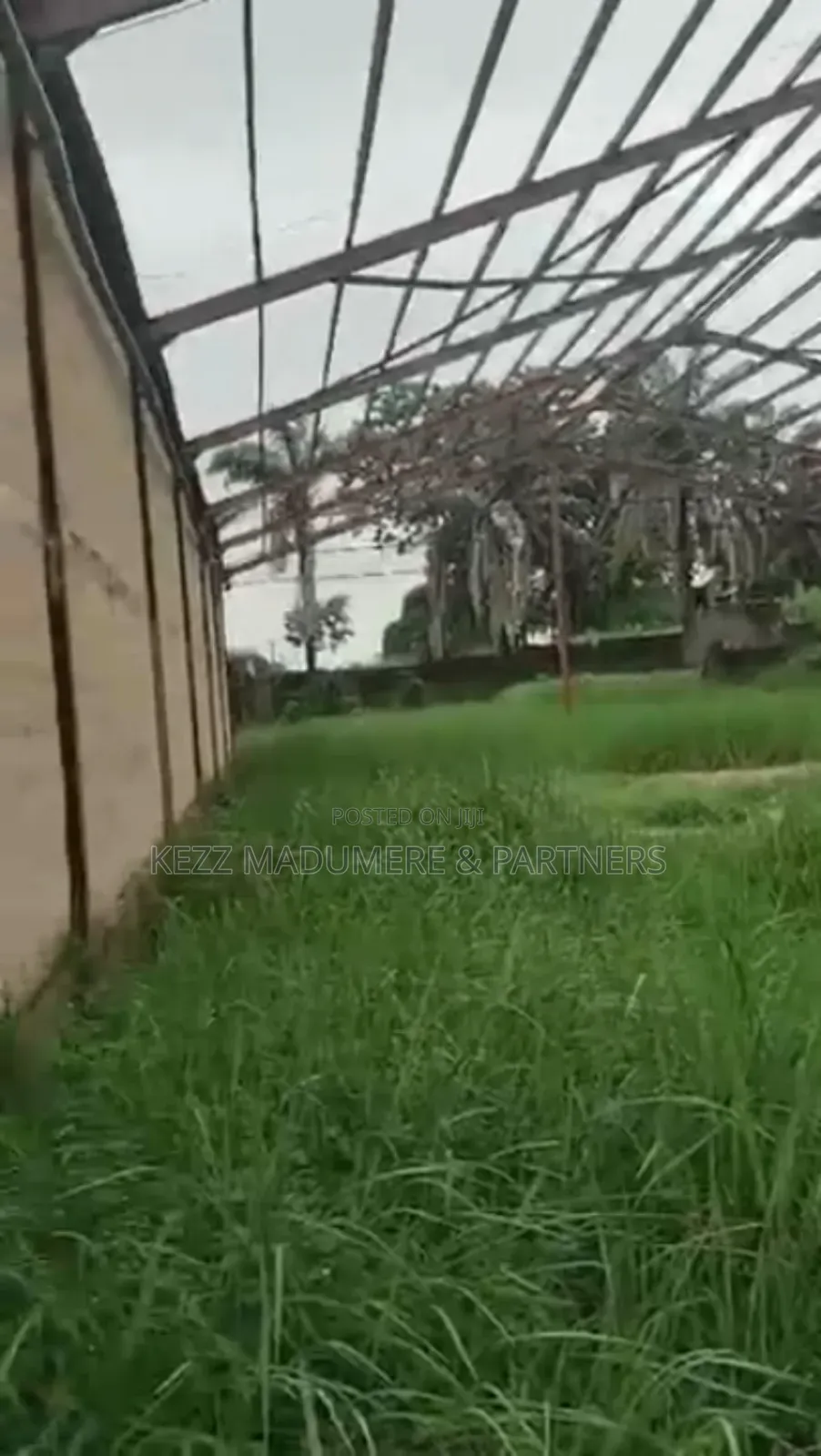 For Sale :6083 SQMTS Land With Warehouse by Anamco Near Airport ,Enugu