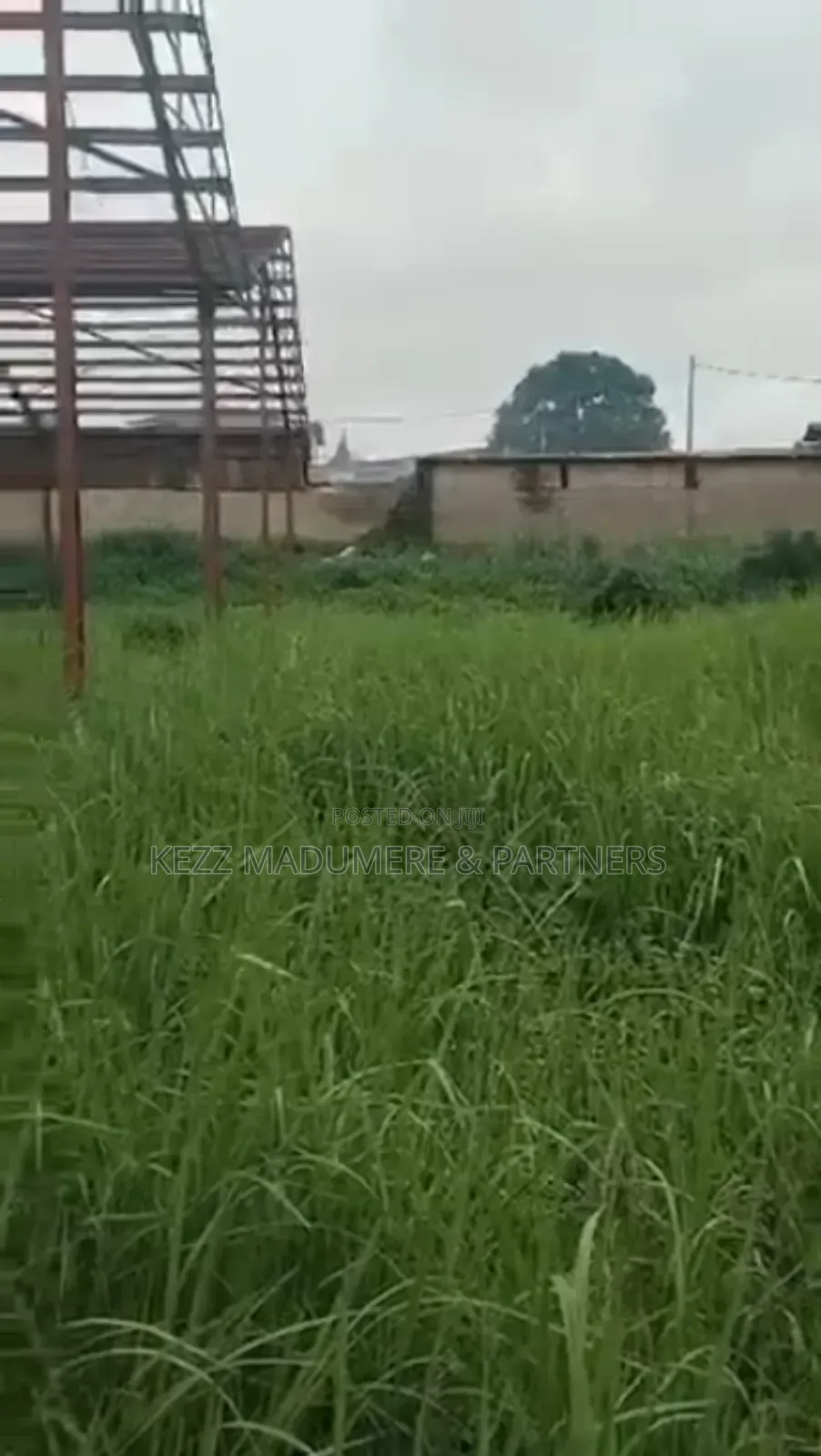 For Sale :6083 SQMTS Land With Warehouse by Anamco Near Airport ,Enugu