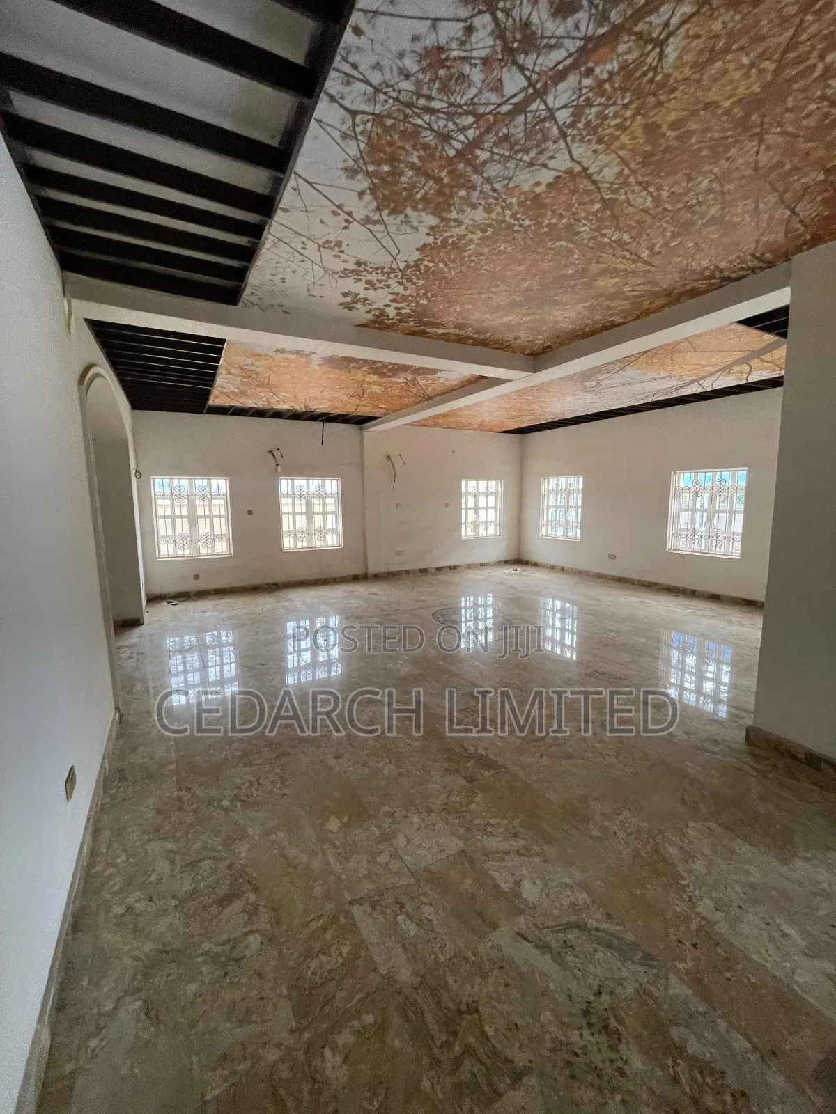 6bdrm Duplex in Kado for sale