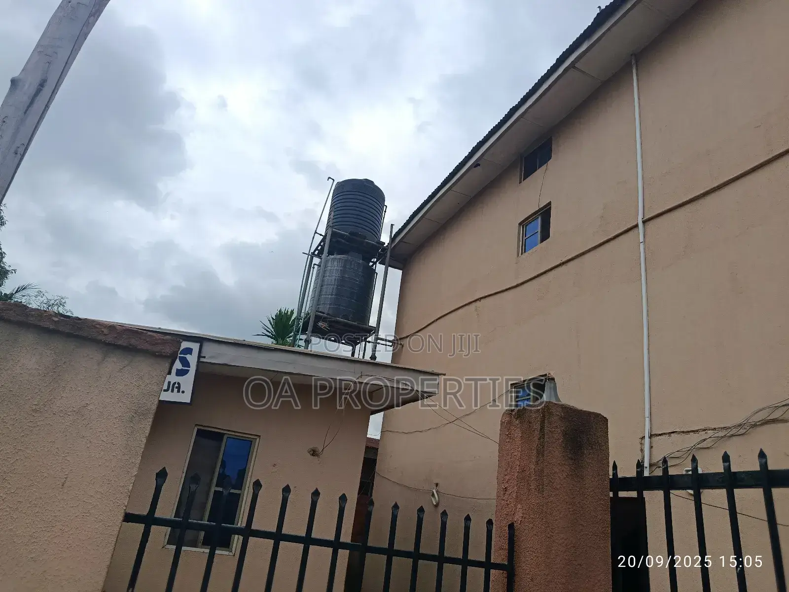 12bdrm Block of Flats in Behind Fidelity/Nasu for sale