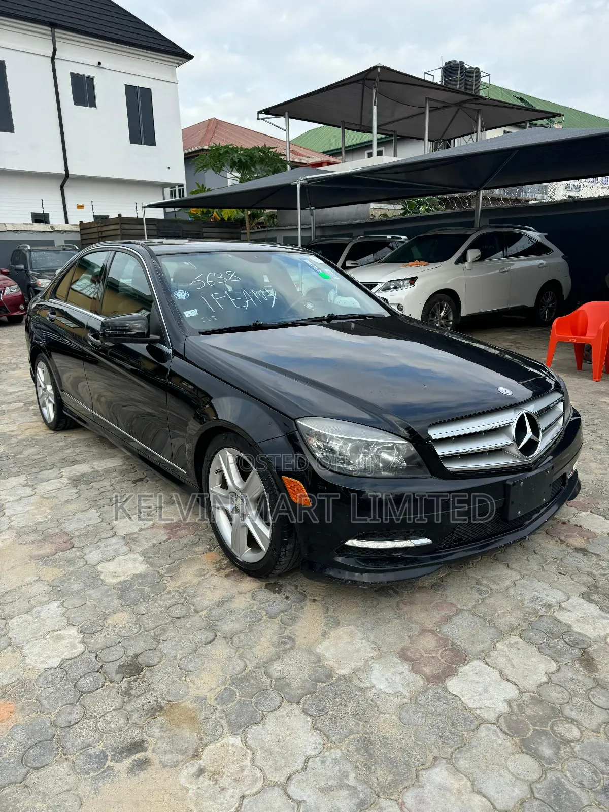 Mercedes-Benz C300 Luxury 4Matic Sedan AWD (3.0L 6cyl 7A) 2011 Black