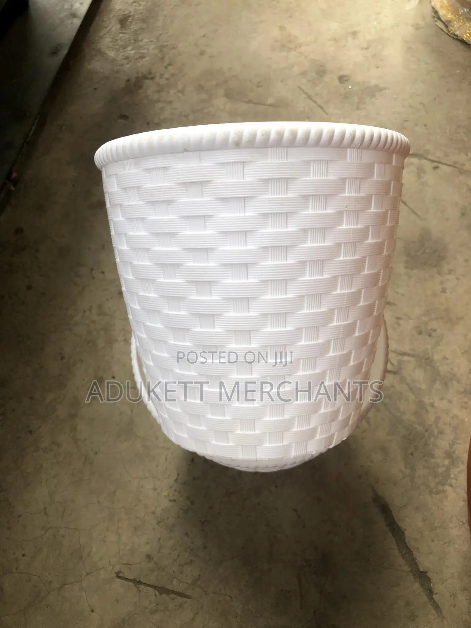 Imported White Flower Pot