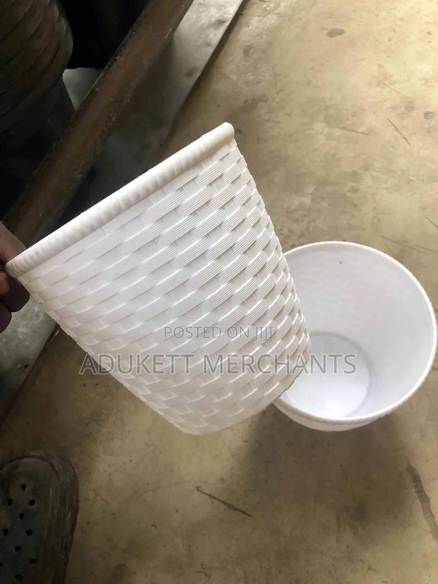 Imported White Flower Pot