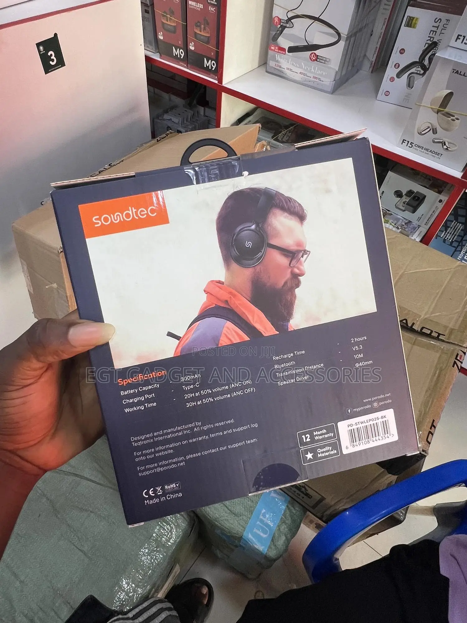 The Porodo Soundtec Zen Active Noise-Cancellation Headphone