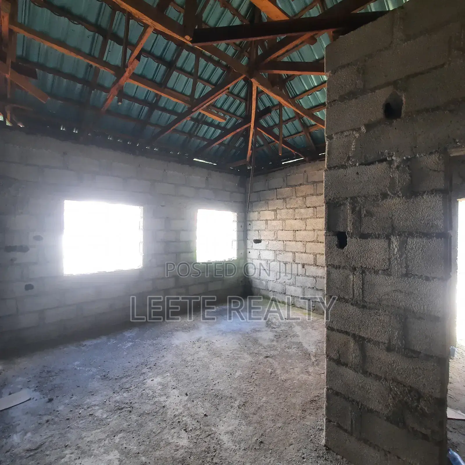 5bdrm Duplex in Asokoro District for sale