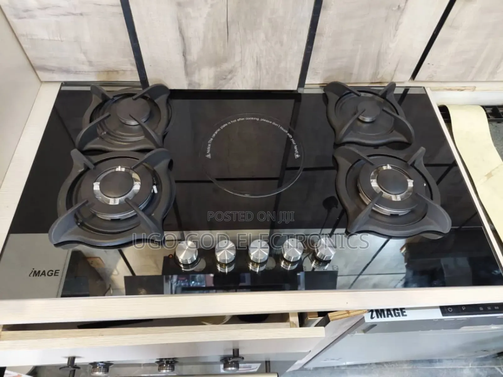 Image Inbuilt Gas Cooker