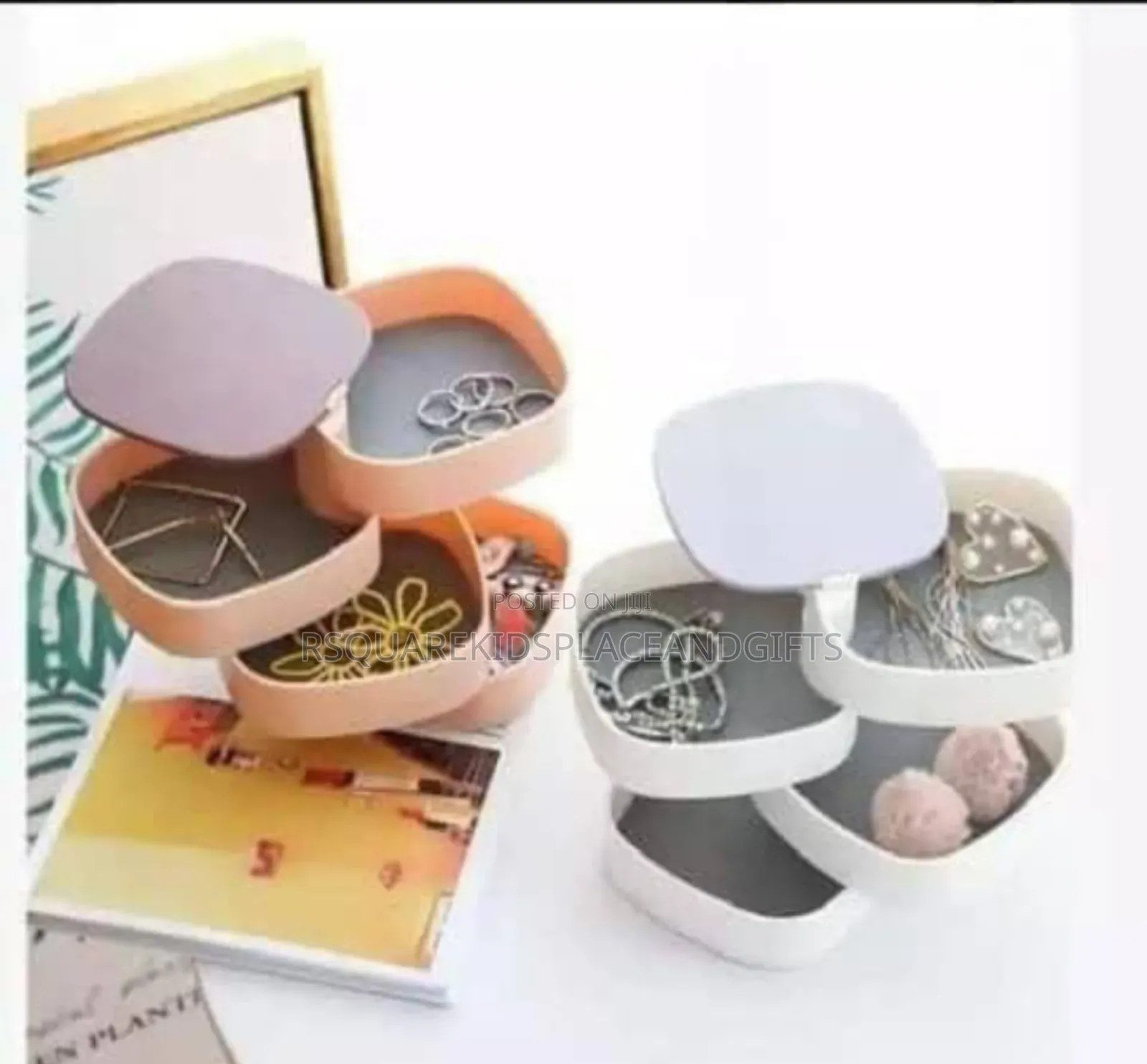 Jewelry Storage for Souvenir