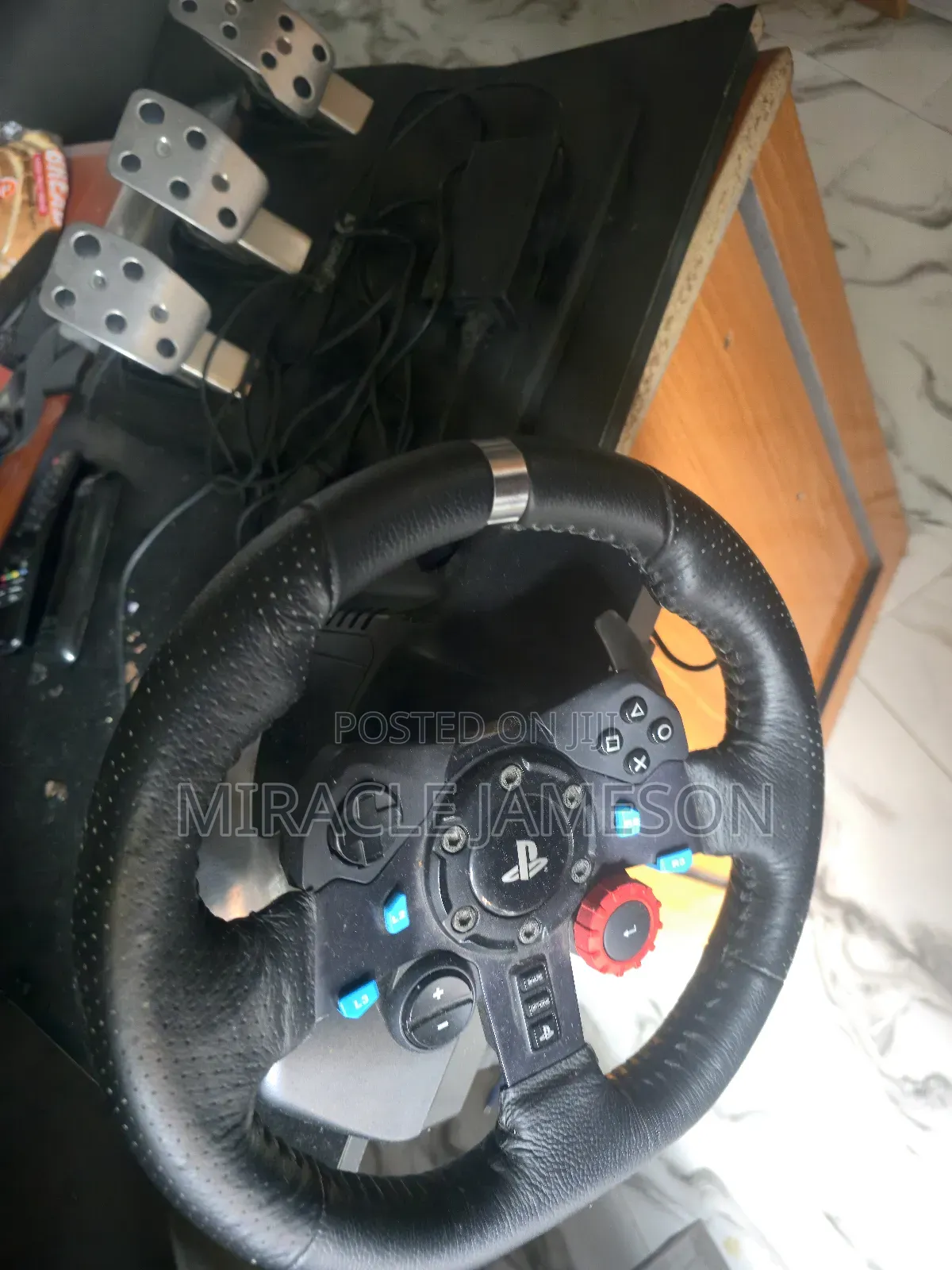 Logitech G29 Racing Wheel