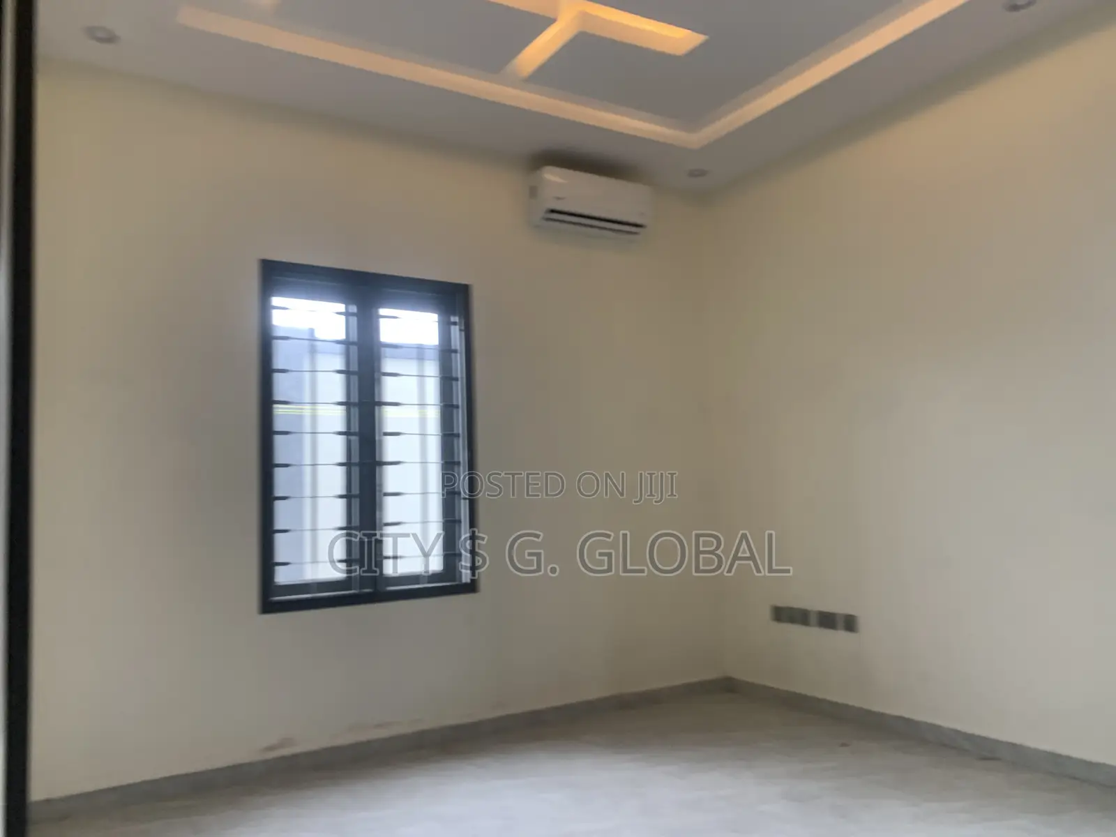 A Standard 1 Bedroom in Gaduwa