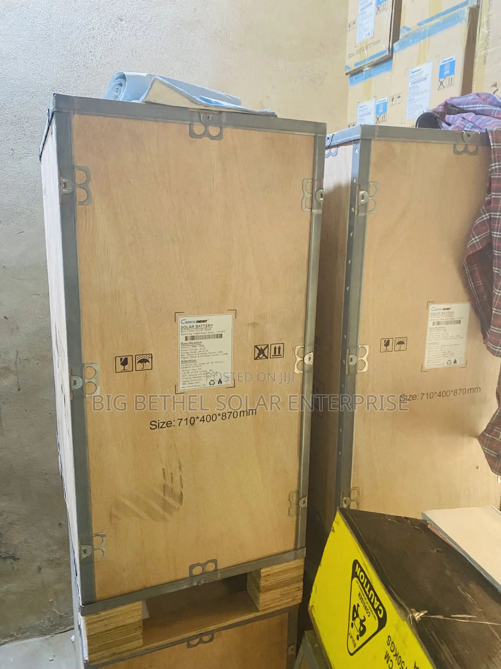 15kwh 51.2v 300ah Cworth Solar Lithium Iron Battery