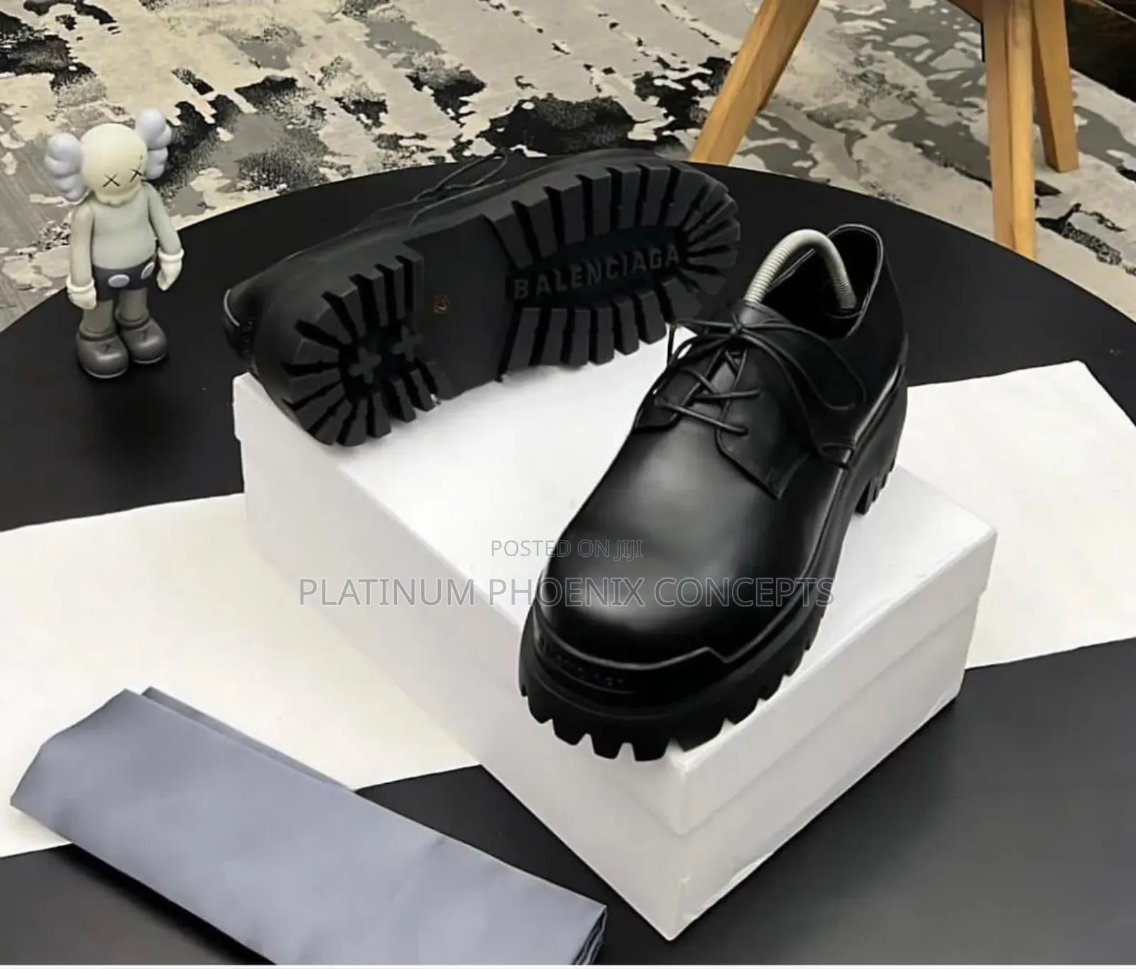 Luxury Balenciaga High Quality Leather Corporate Shoe