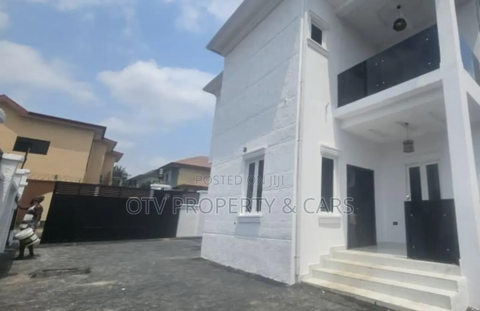Furnished 4bdrm Duplex in Ibadan for sale
