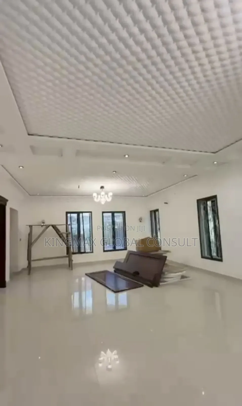 6bdrm Mansion in Guzape District for sale