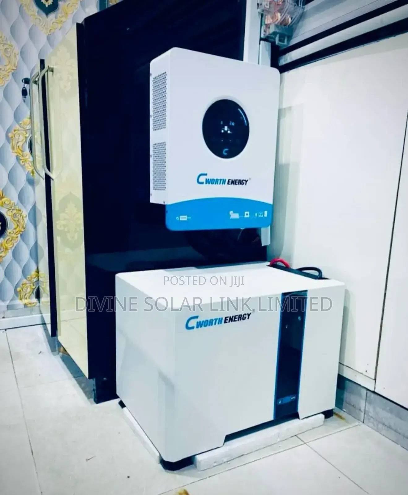 4kva Inverter and 5kwh Lithium Battery Setup and 6piecs 550w Panels