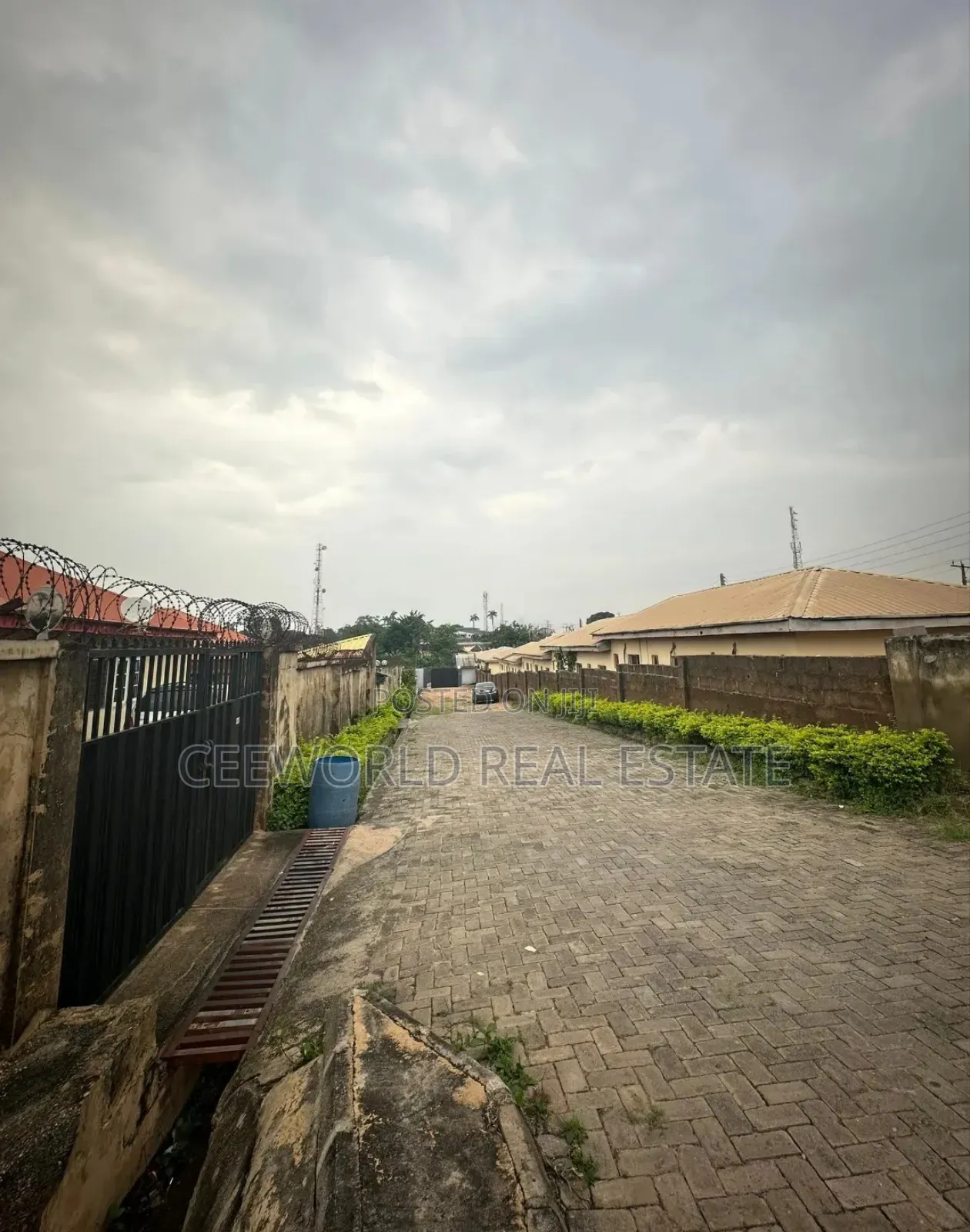 Over 4093 SQM About 8plots of Land in Jericho Gra Band A