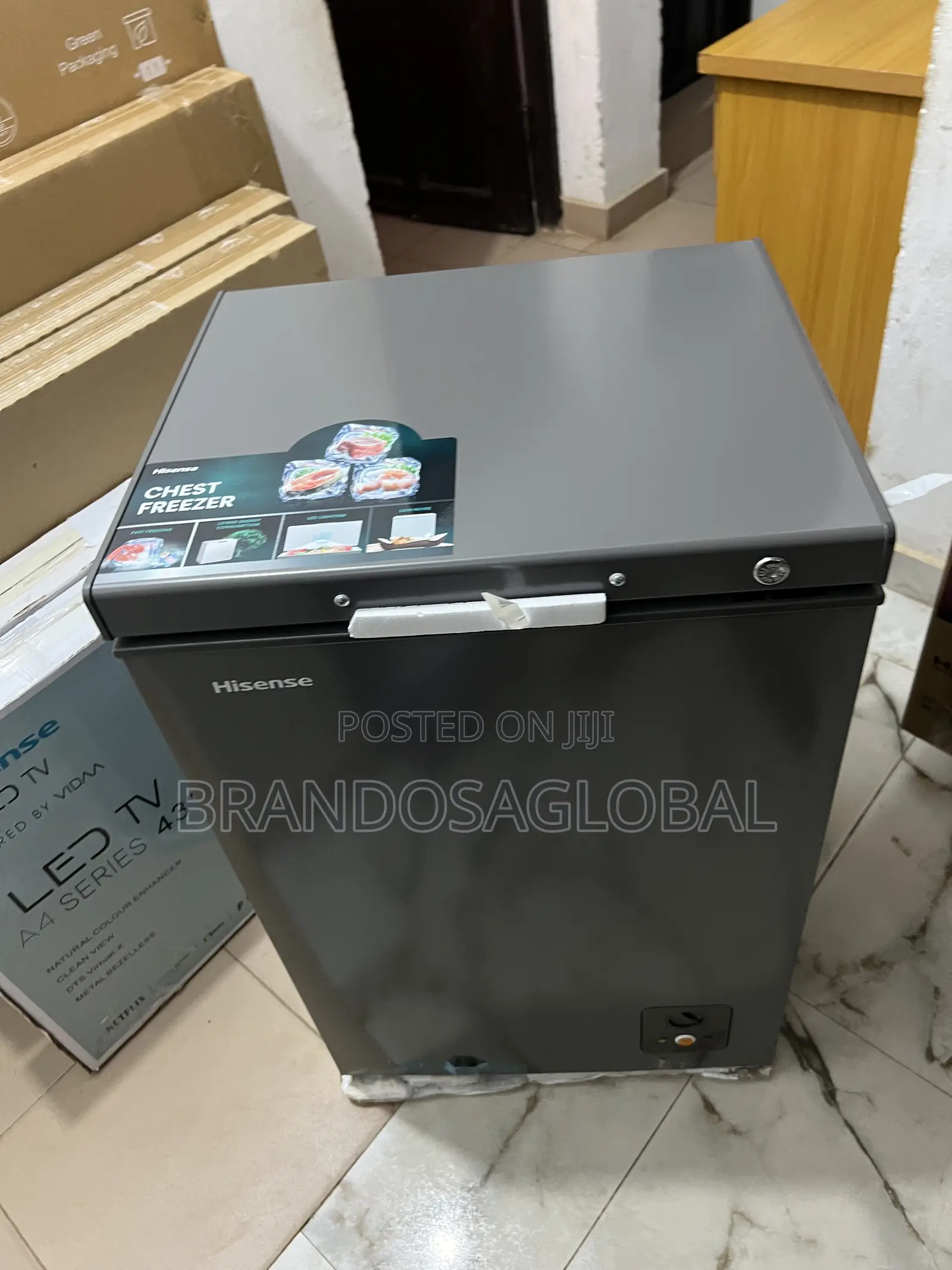 Hisense 95l Chest Freezer – Removable Basket for Small Items