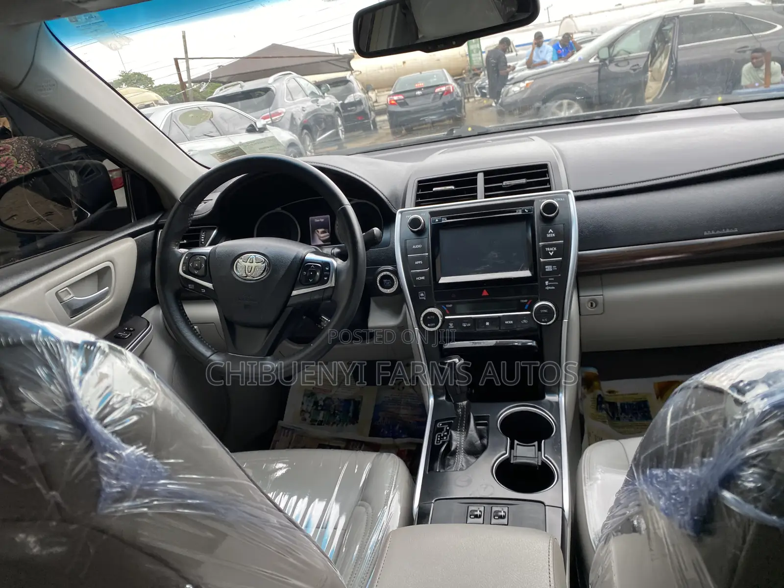 Toyota Camry XLE 4dr Sedan (2.5L 4cyl 6A) 2016 Gray