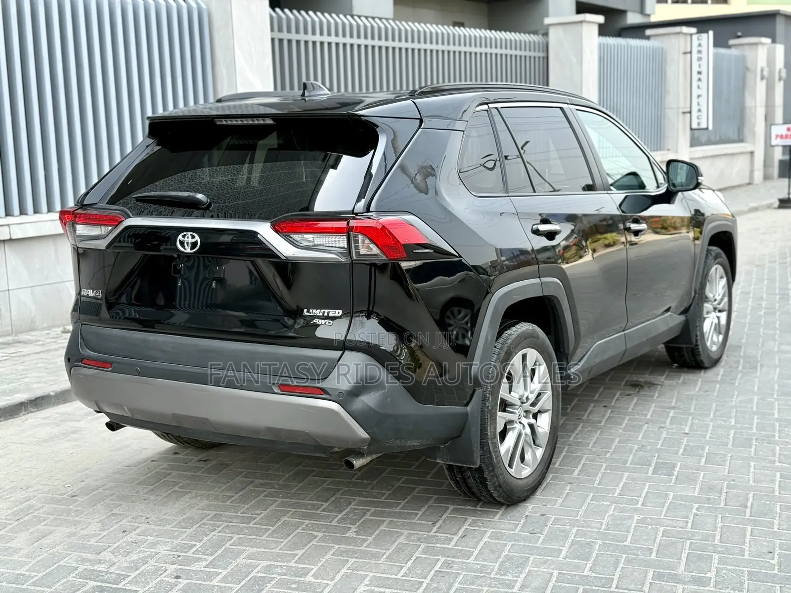 Toyota RAV4 Limited AWD 2019 Black