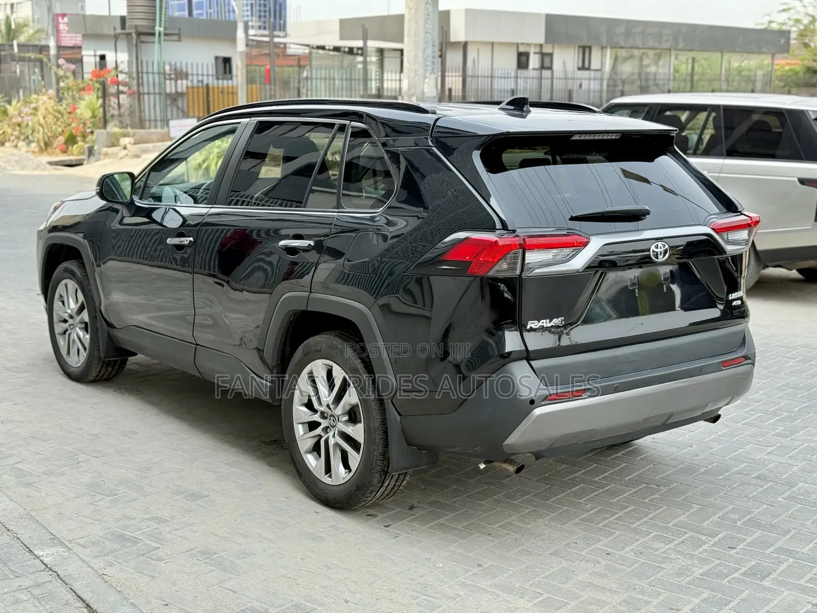 Toyota RAV4 Limited AWD 2019 Black