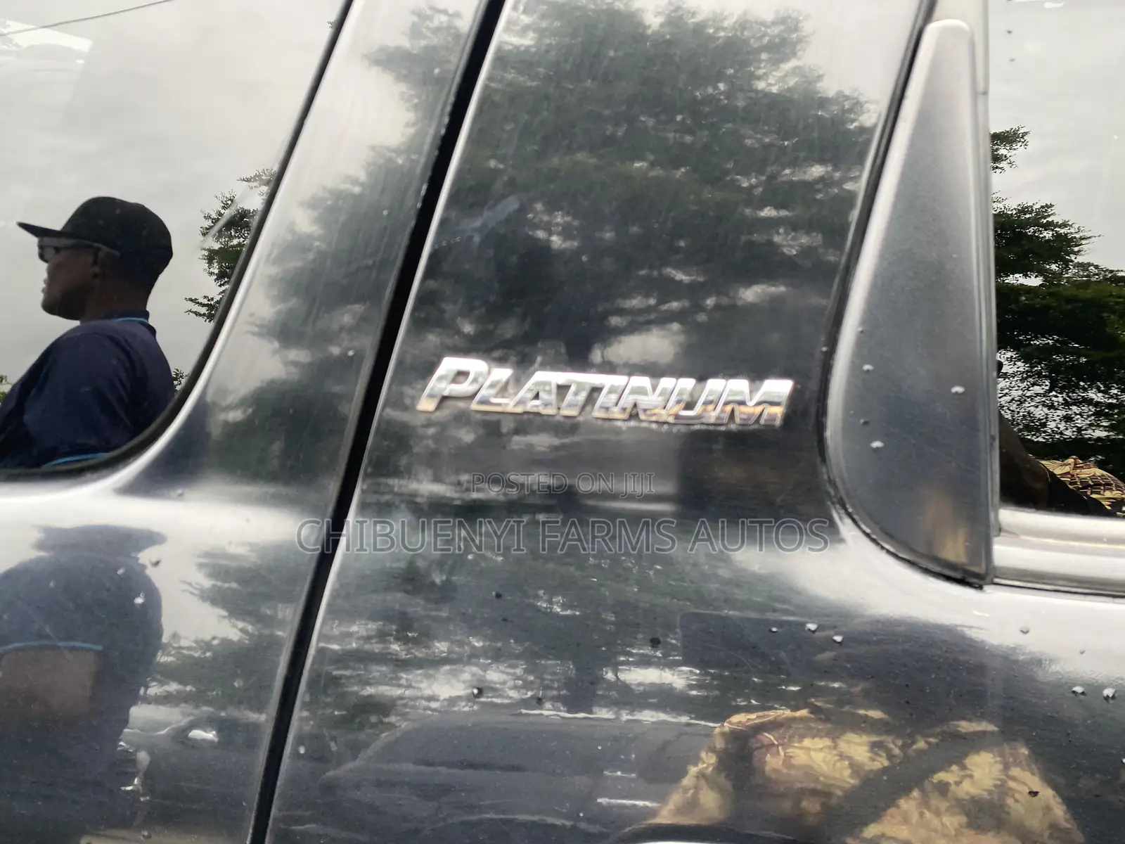 Toyota Sequoia Platinum 4dr SUV 4WD (5.7L 8cyl 6A) 2016 Black
