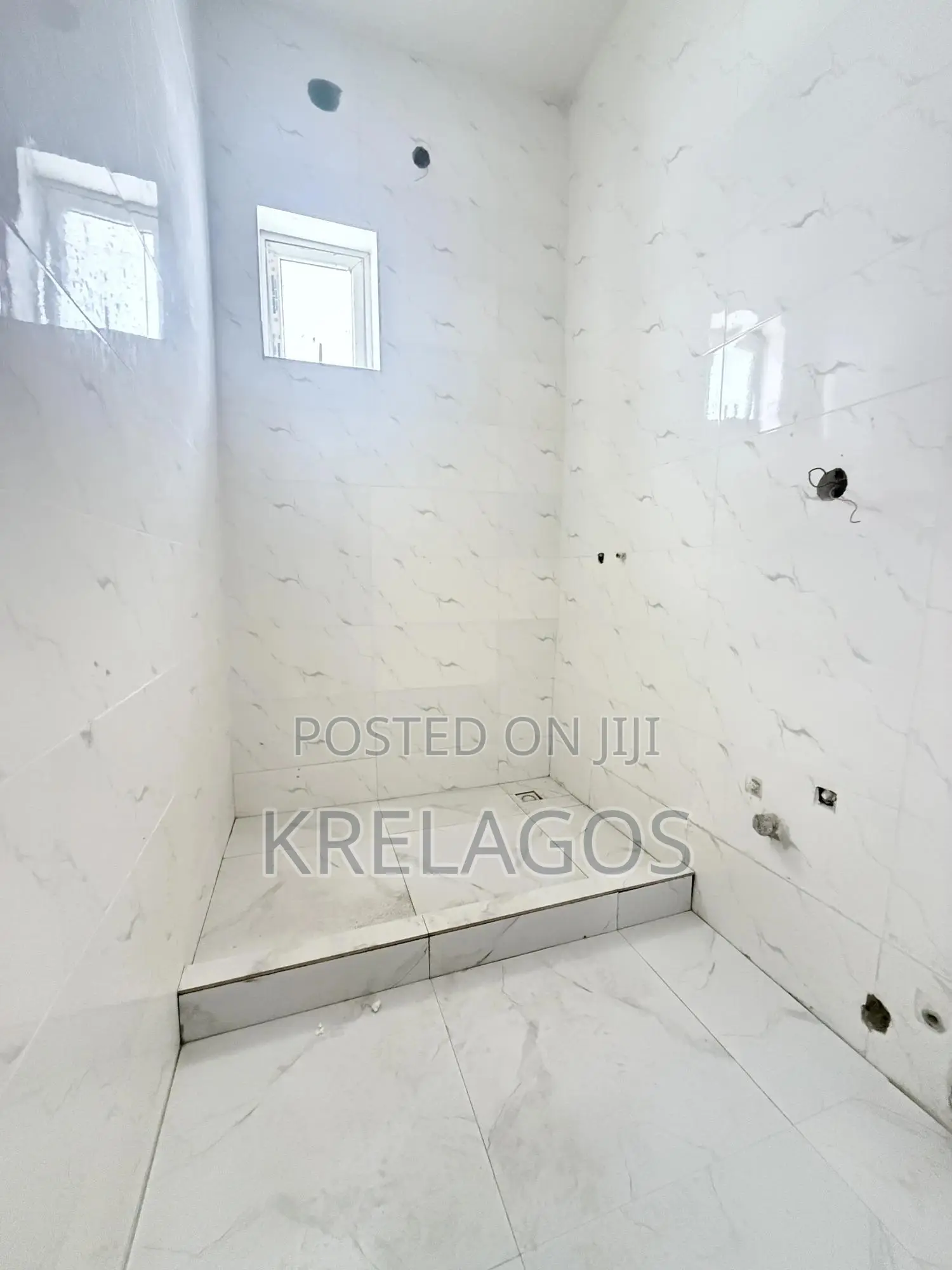 2bdrm Apartment in Ikate for sale