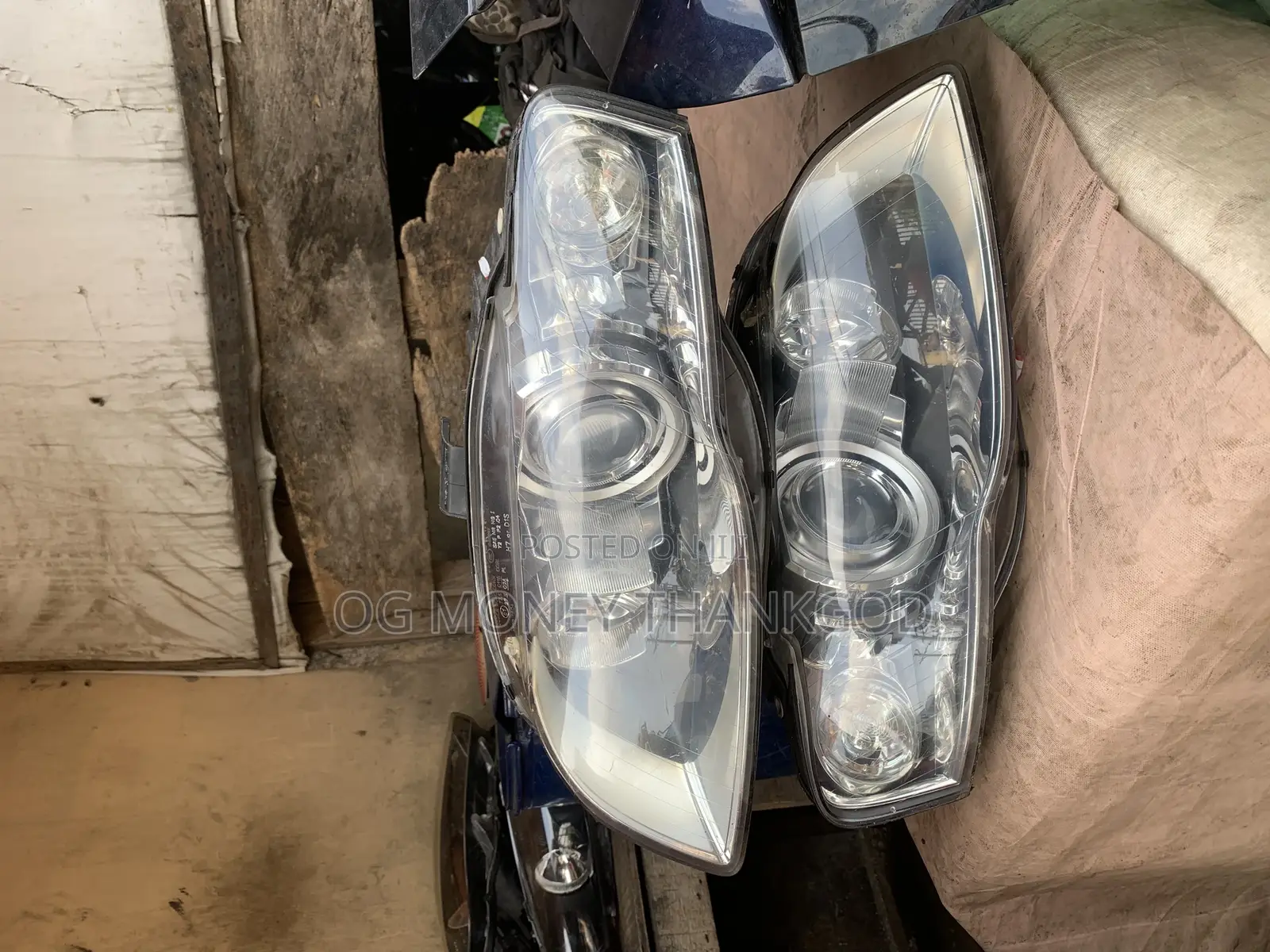 Headlight Audi A4 2007