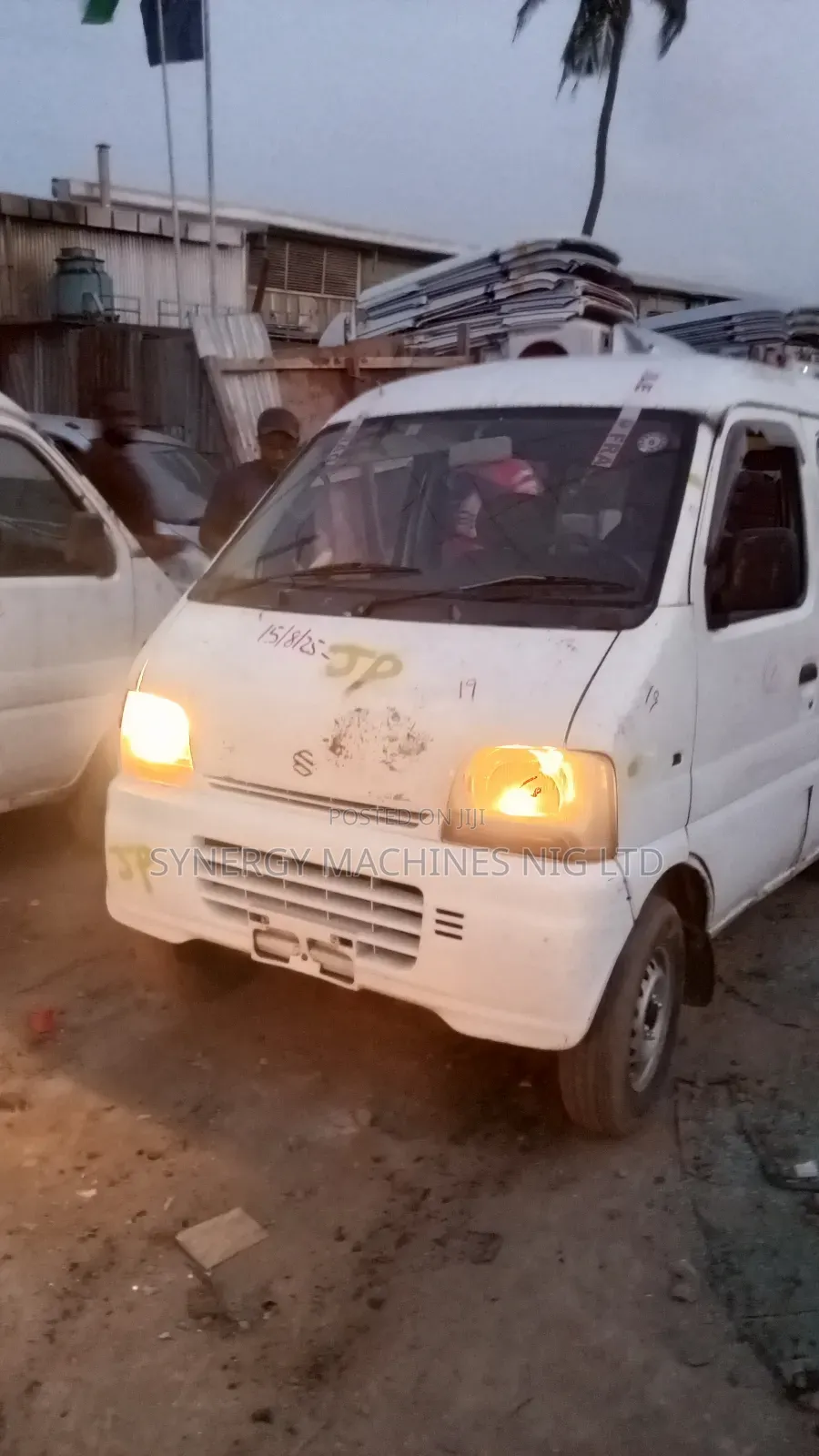 Suzuki Every 2010 White
