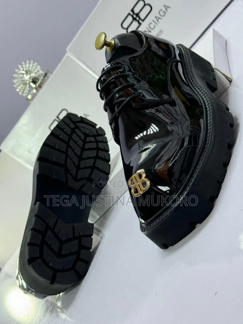 Latest Stylish Design Balenciaga Men's Footwear