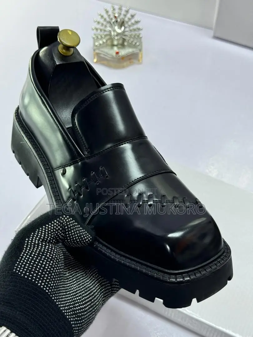 Latest Stylish Design Balenciaga Men's Footwear