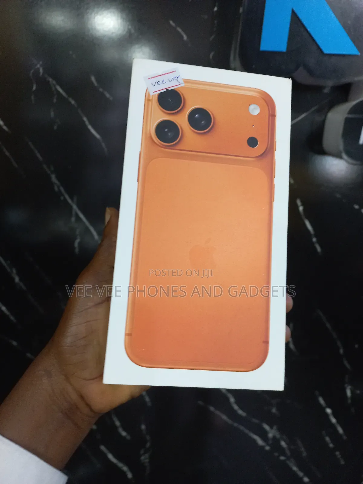 New Apple iPhone 17 Pro Max 256 GB Orange