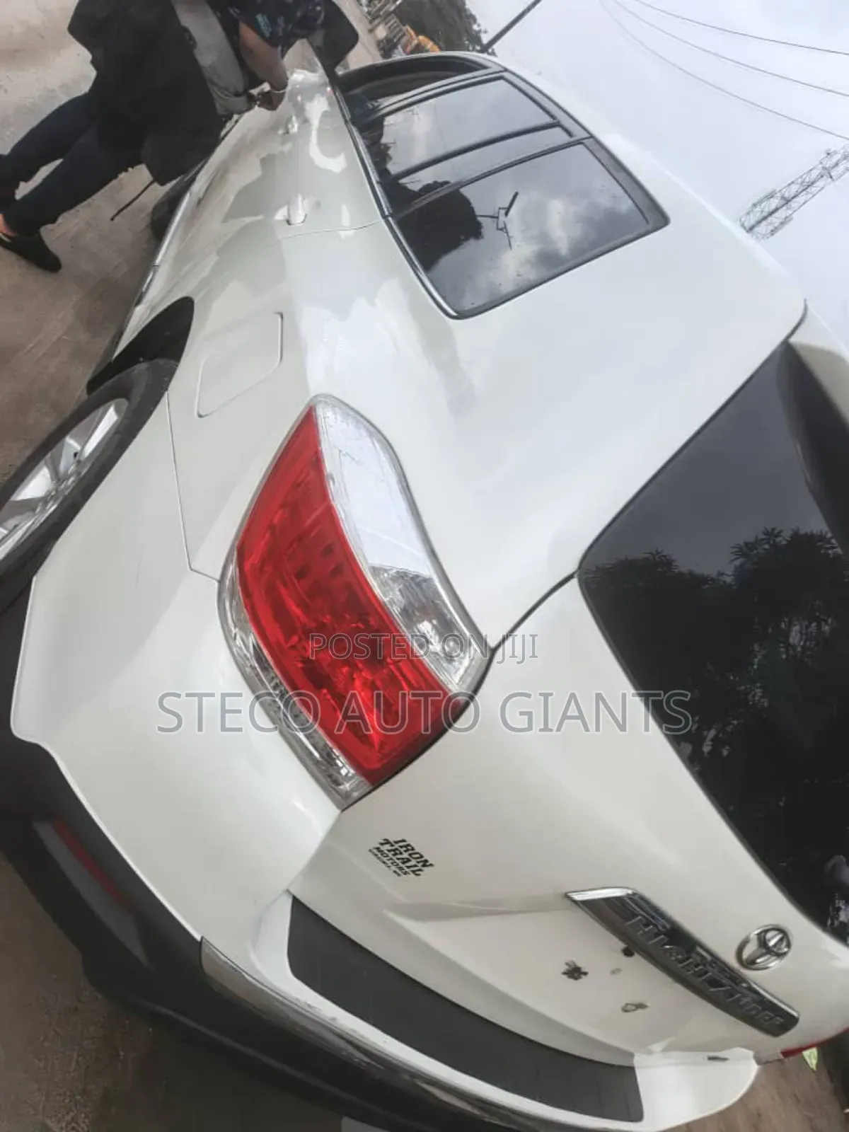 Toyota Highlander Hybrid Limited 2012 White